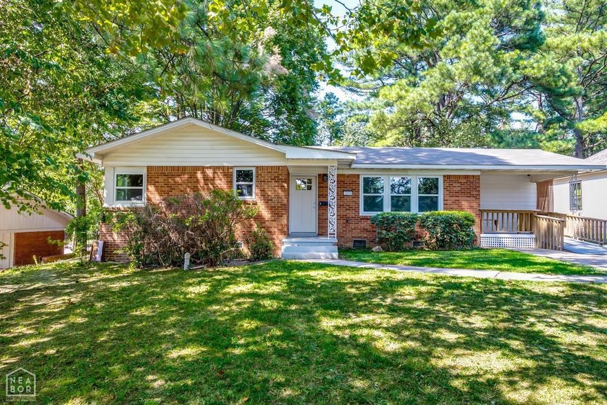 Charming 1592 sq ft 3BR, 2BA West End home has all the character you would want and expect from the revitalized West End area of Jonesboro. New roof, new water heater, new kitchen appliances, new light fixtures, new windows, new kitchen countertops, and new doors and 1 yr old HVAC unit. Large deck, storage building and large shade trees in backyard.