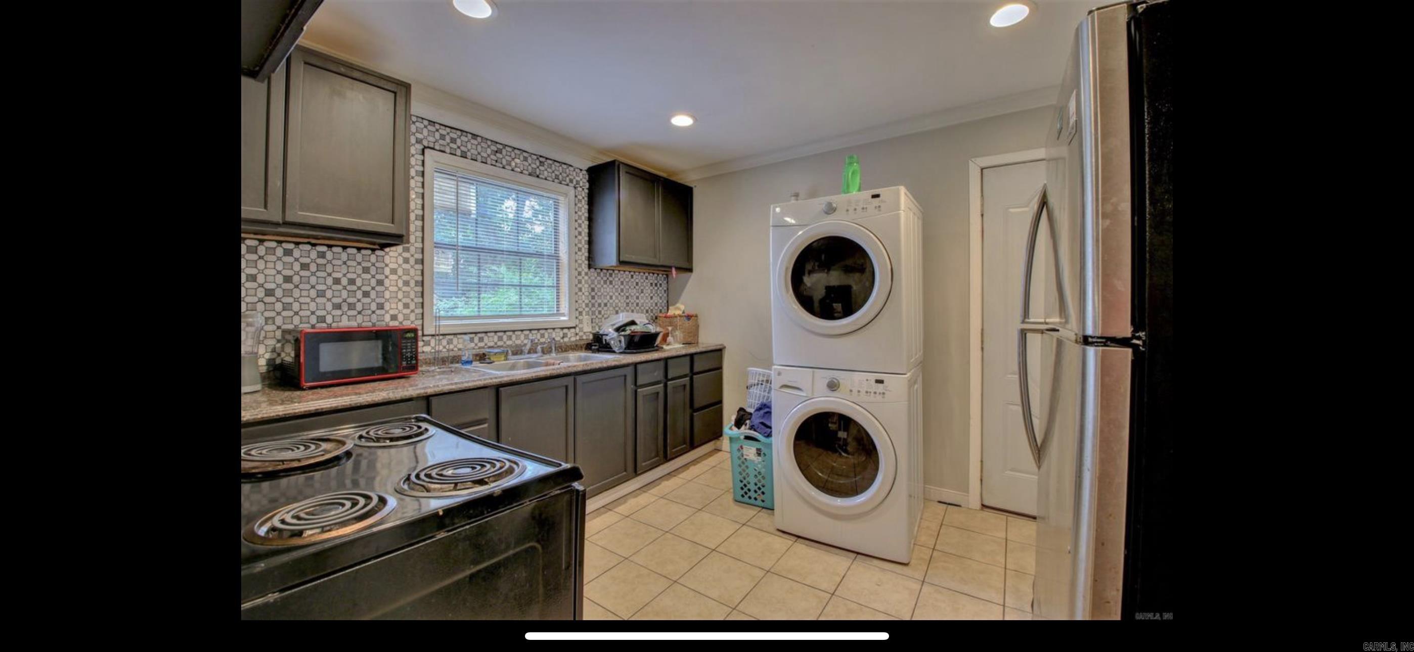 Oak Hurst - Residential Lease