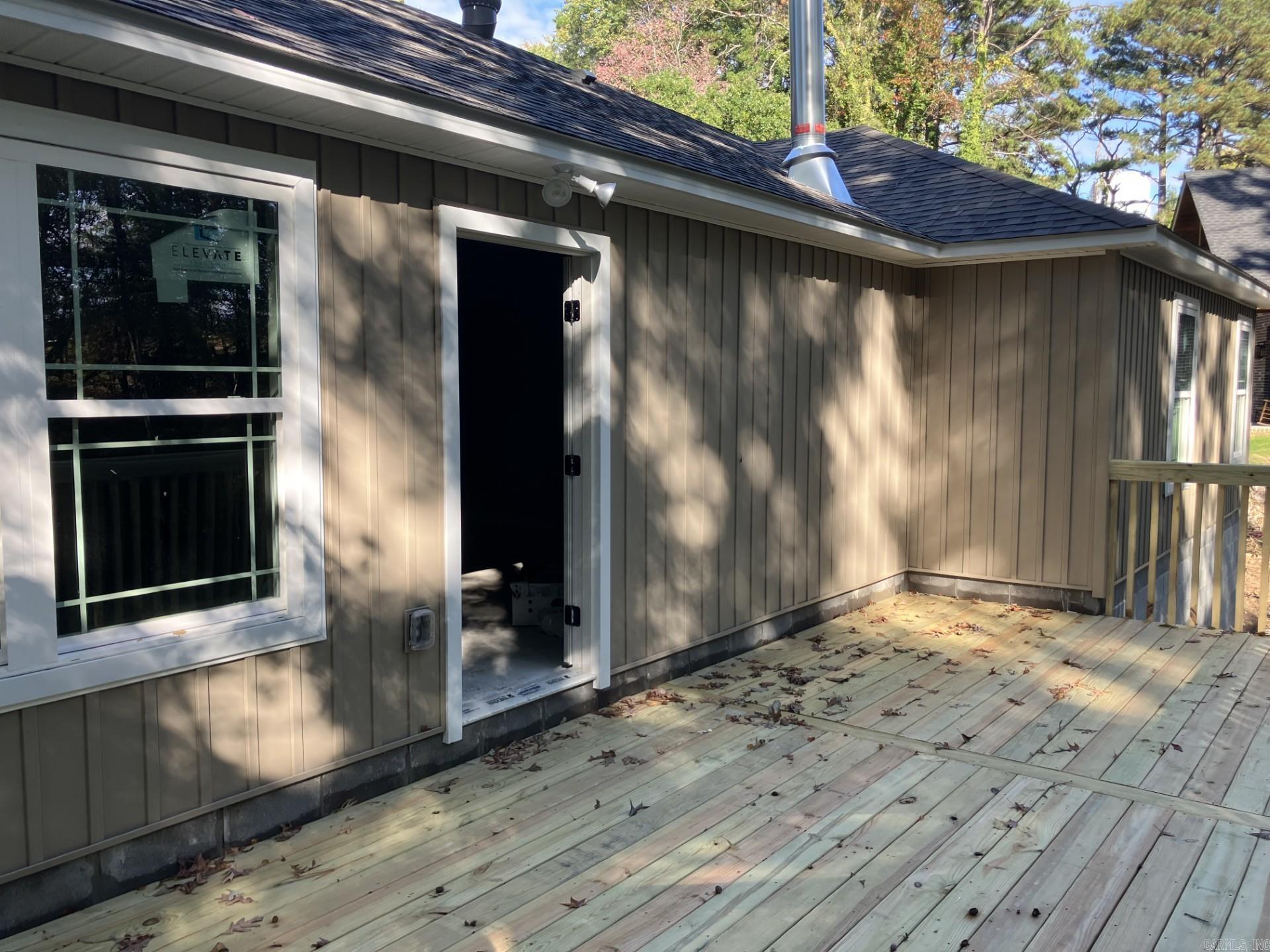 ROLLING BROOK - Residential