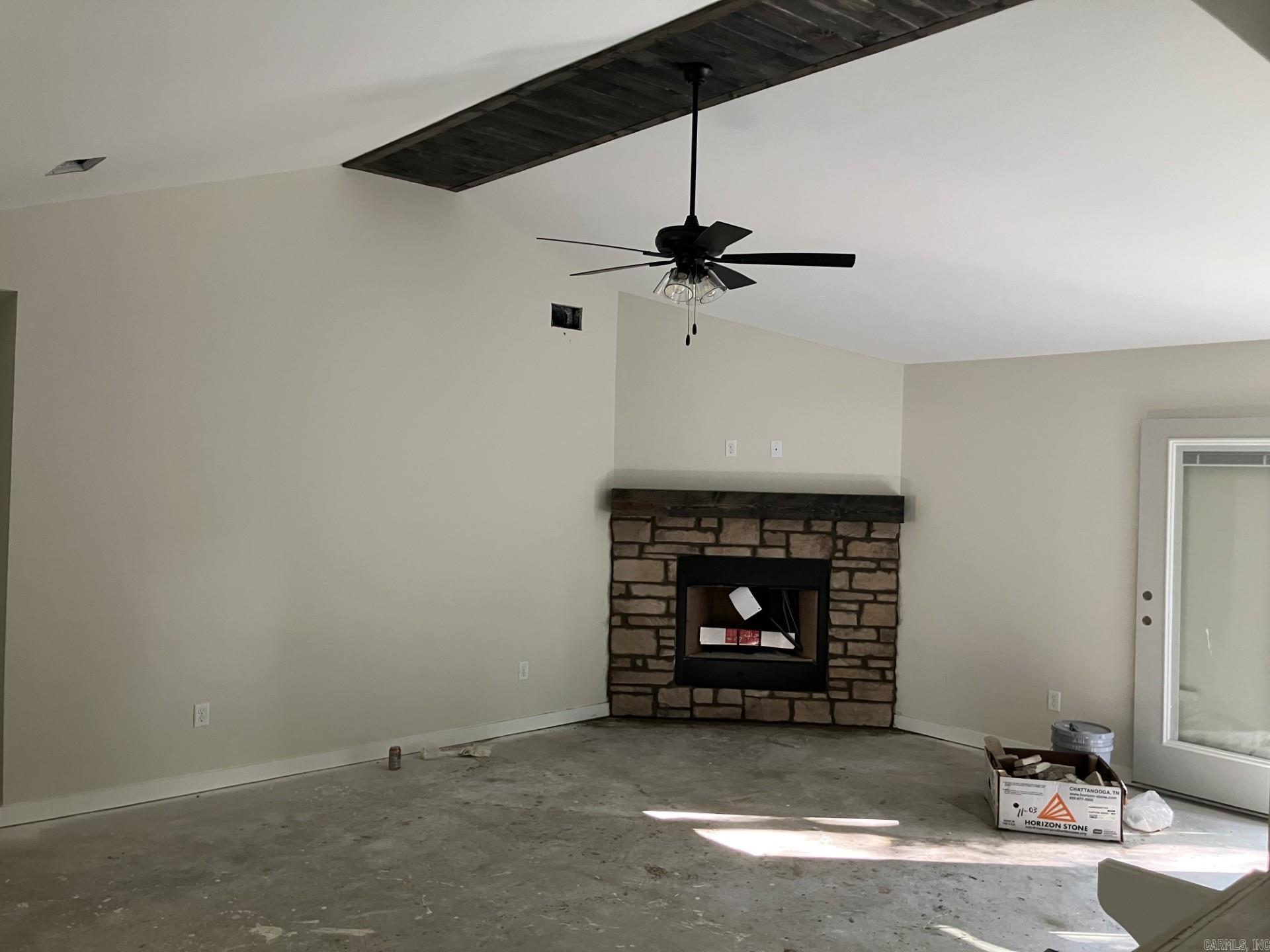 ROLLING BROOK - Residential