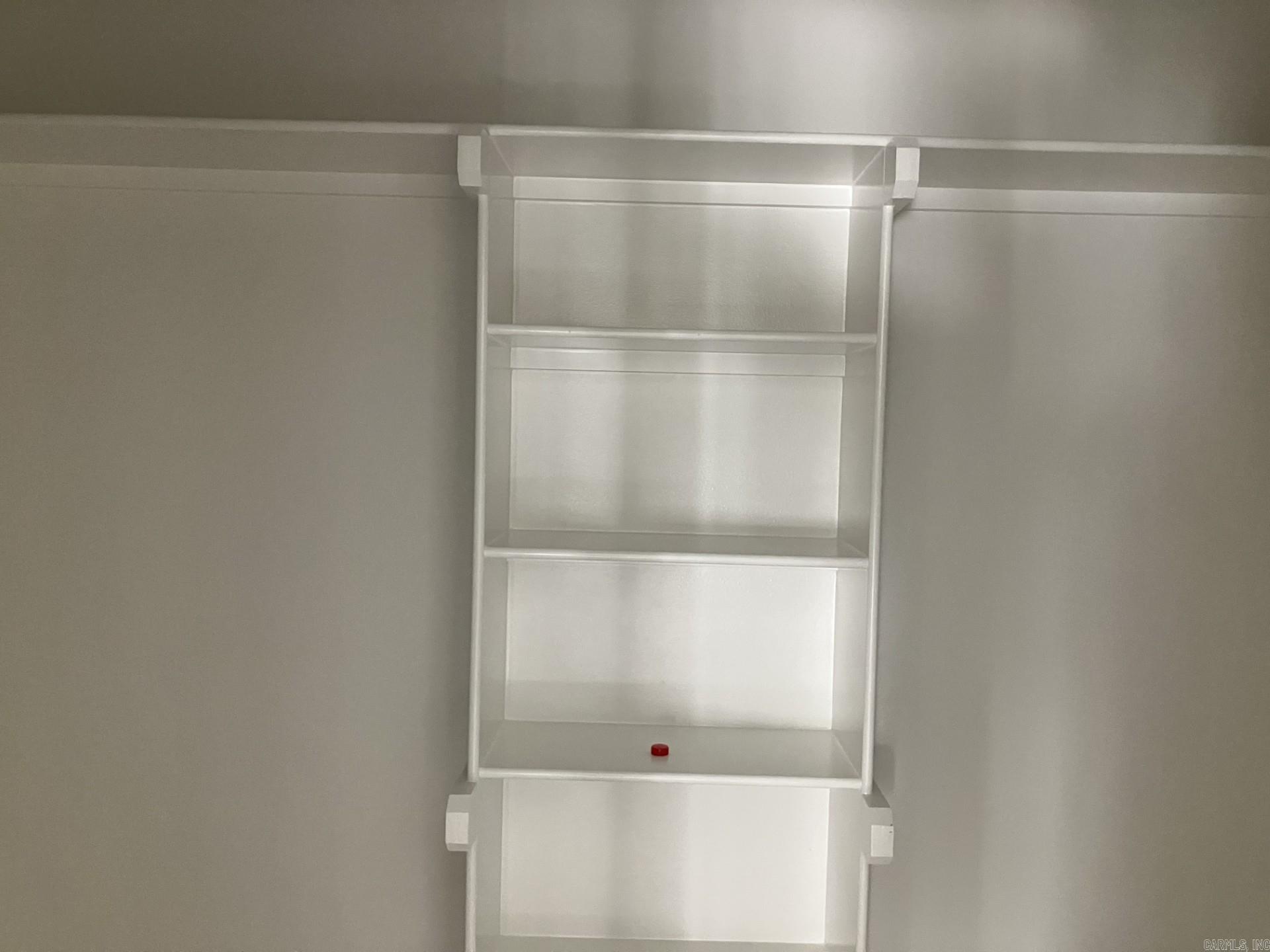 ROLLING BROOK - Residential