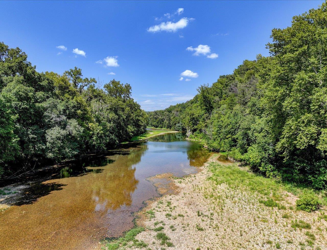 00-10-09 - River - Land