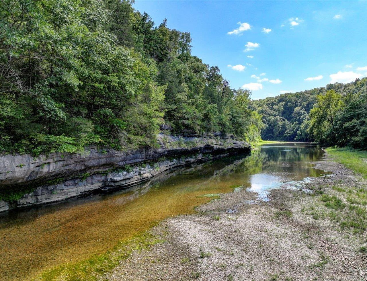 00-10-09 - River - Land