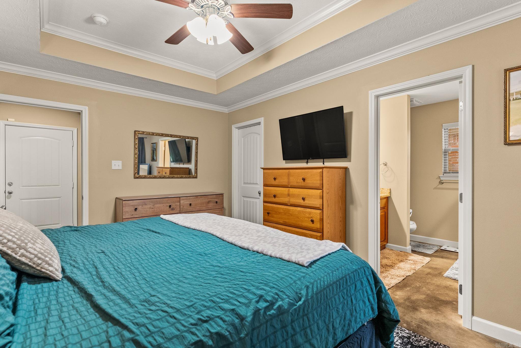 WILLOW OAK MANOR - Residential