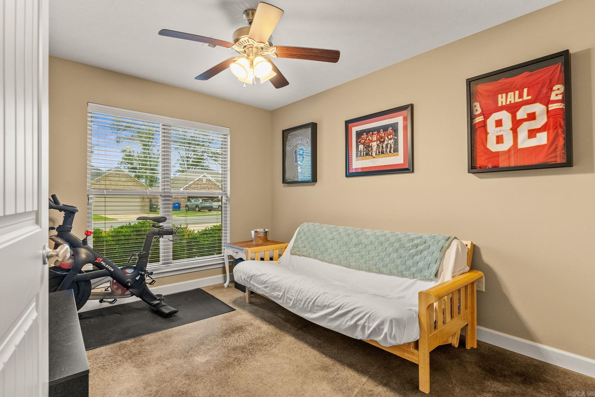 WILLOW OAK MANOR - Residential
