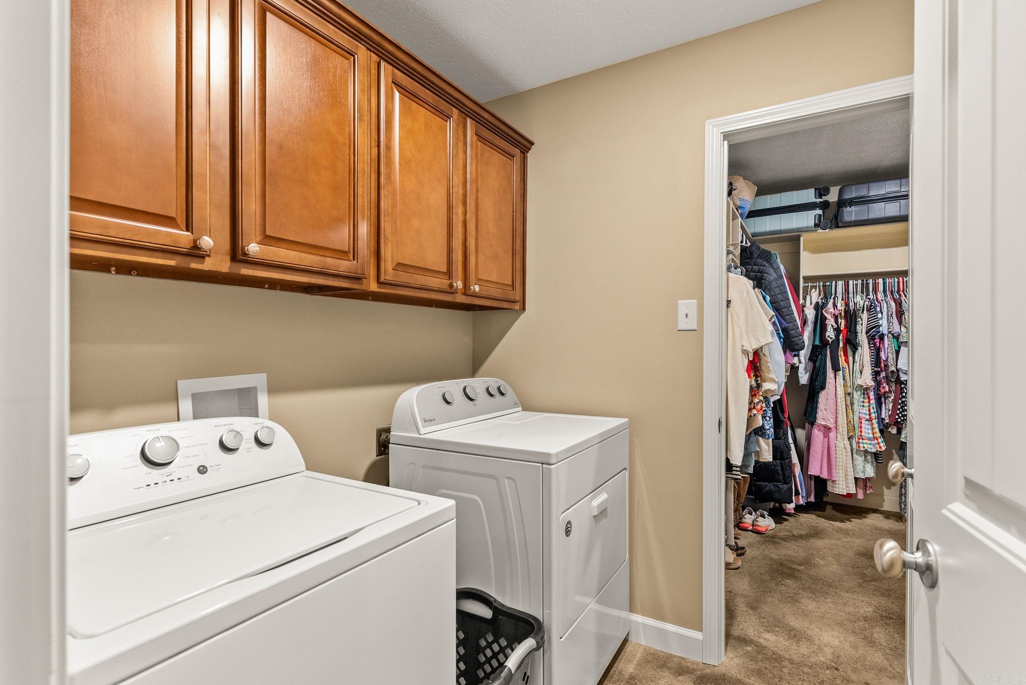 WILLOW OAK MANOR - Residential