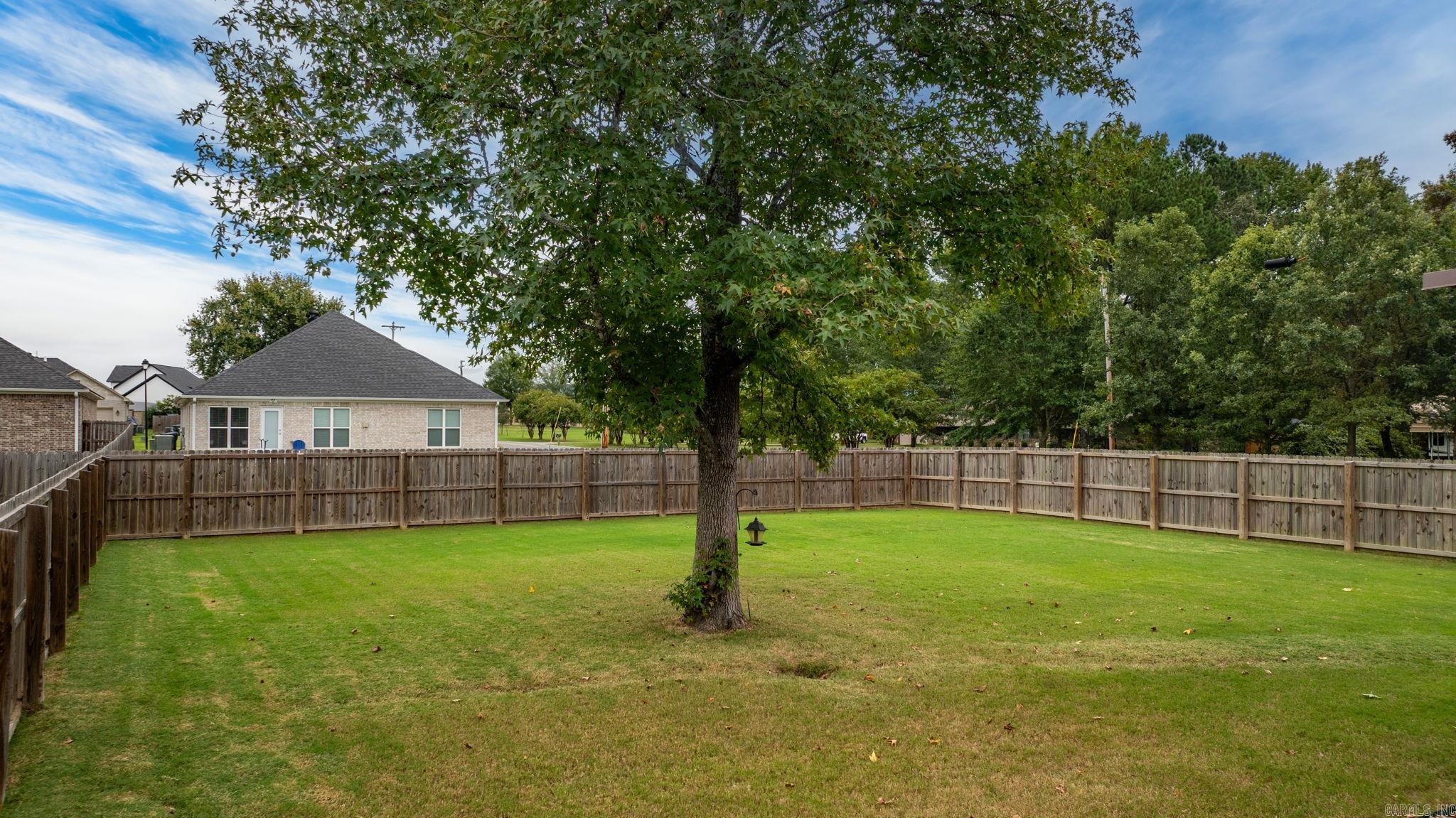 WILLOW OAK MANOR - Residential