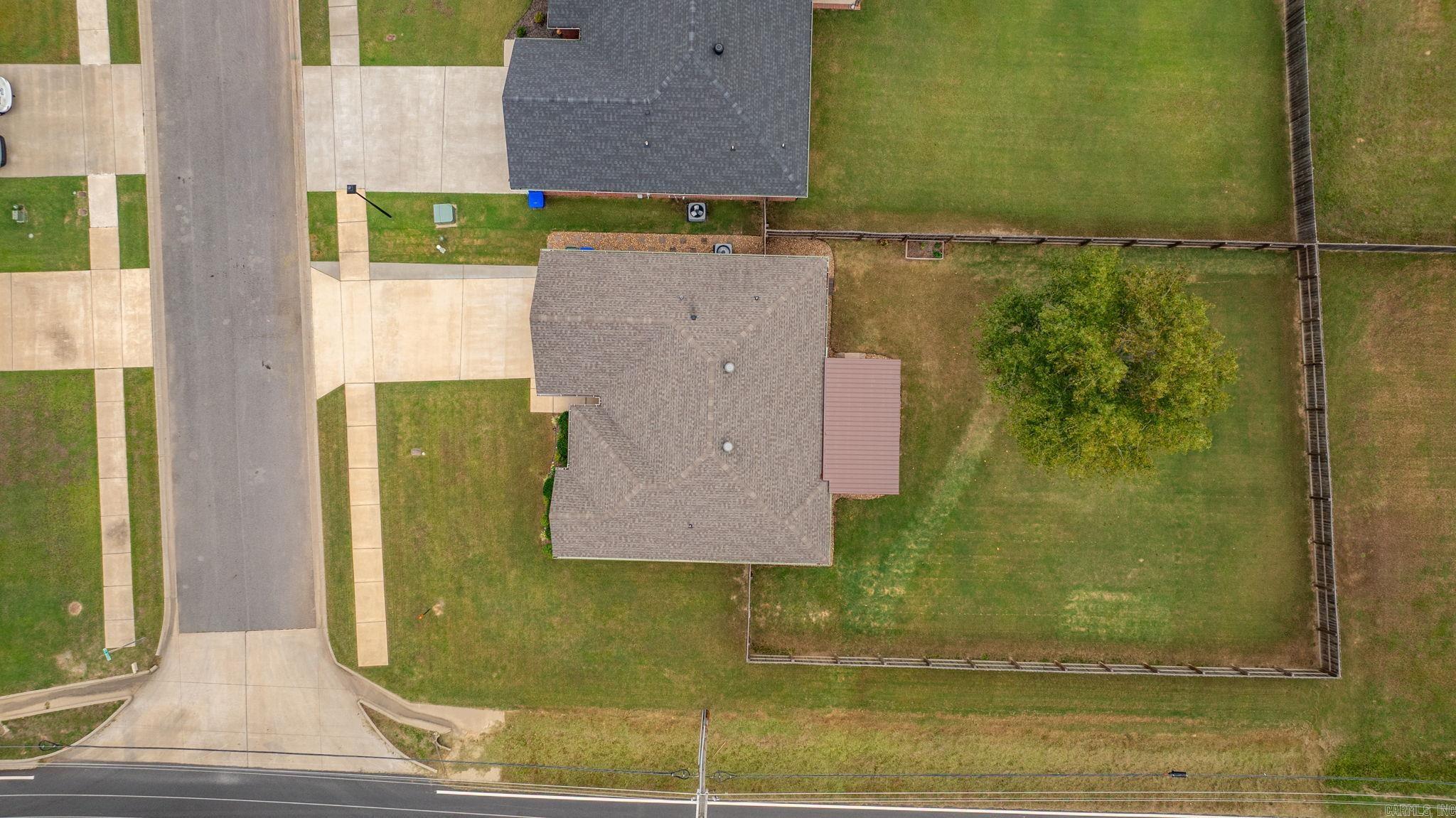 WILLOW OAK MANOR - Residential