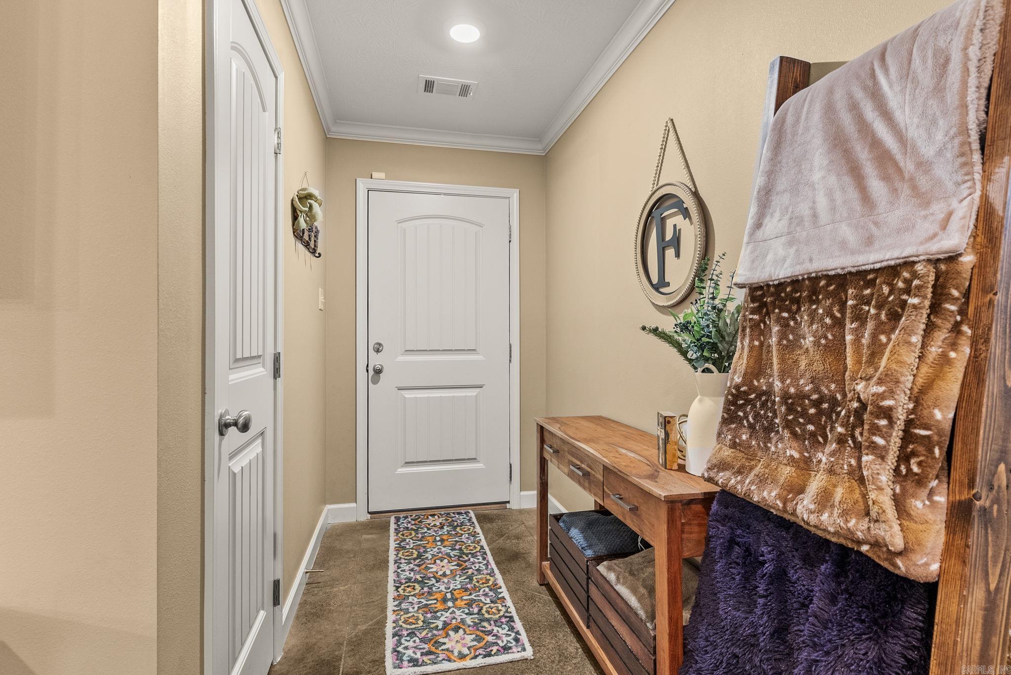 WILLOW OAK MANOR - Residential