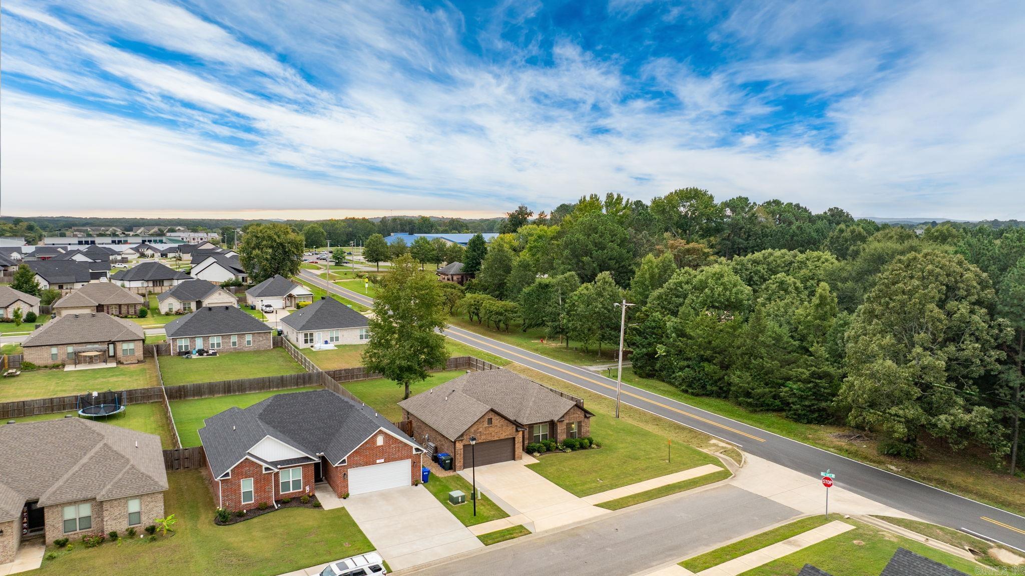 WILLOW OAK MANOR - Residential