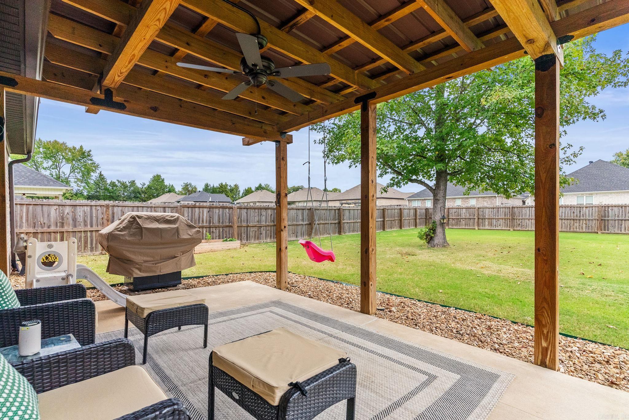 WILLOW OAK MANOR - Residential