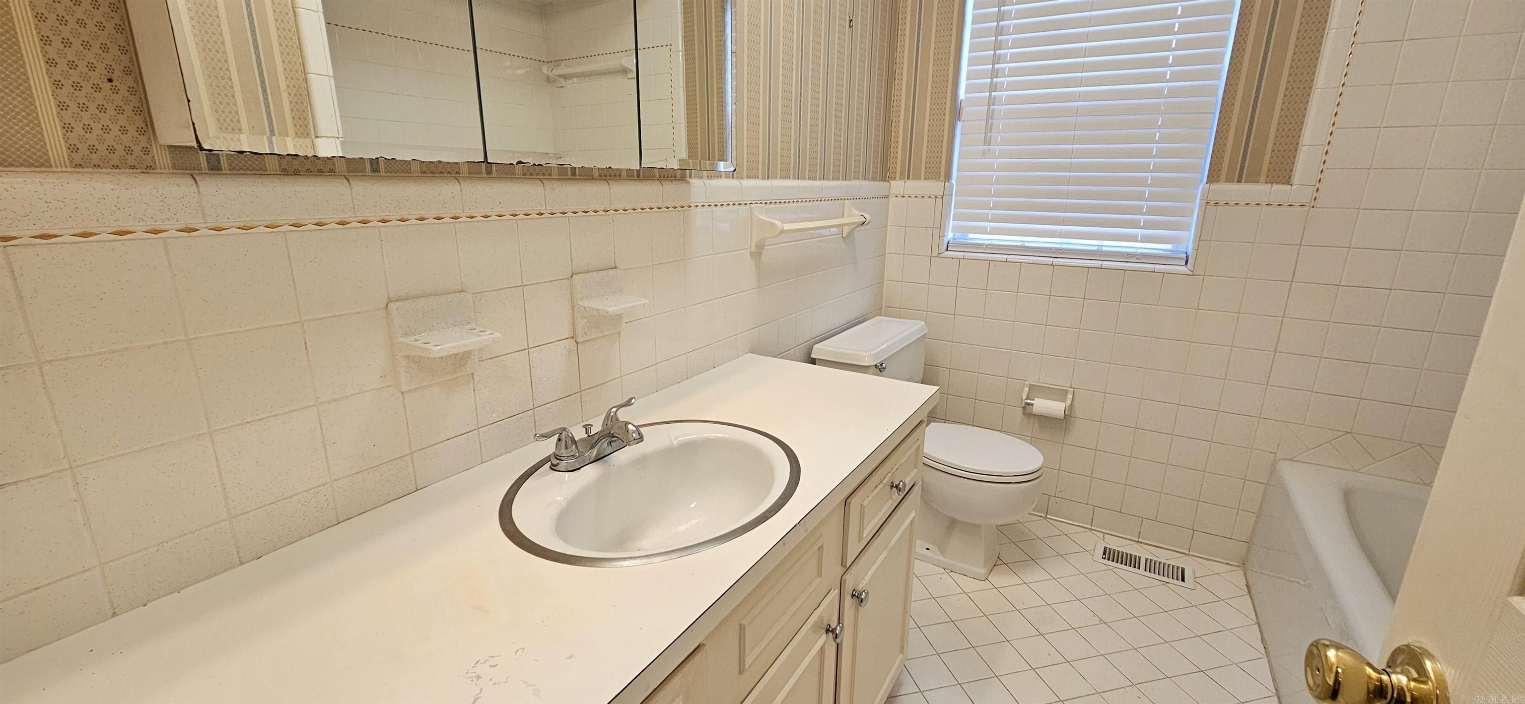 Sturbridge - Residential Lease