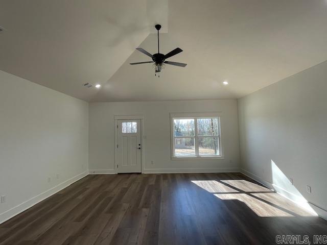 ULES WATSON PLACE - Residential