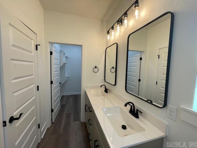 ULES WATSON PLACE - Residential