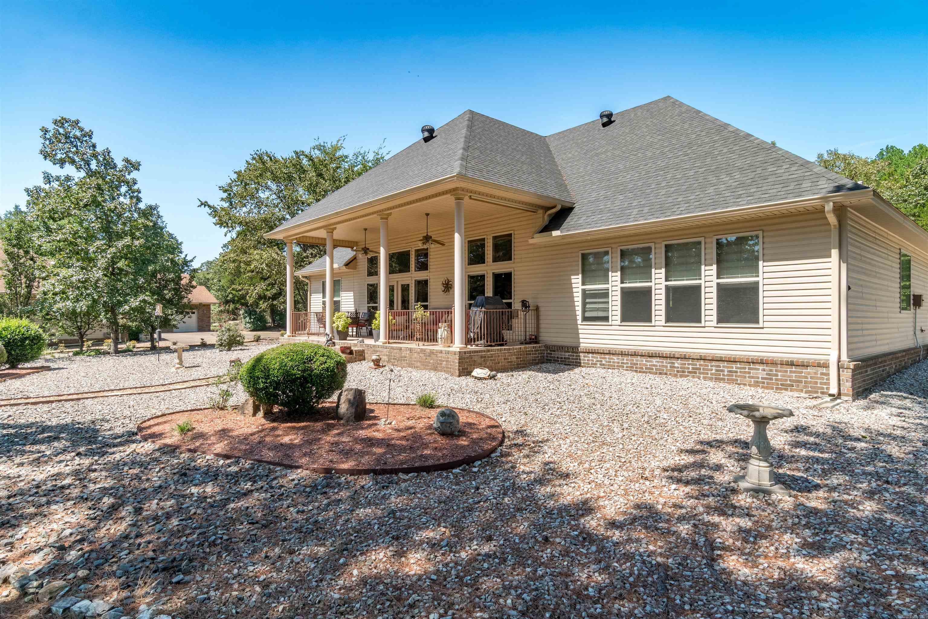 Isabella - Residential