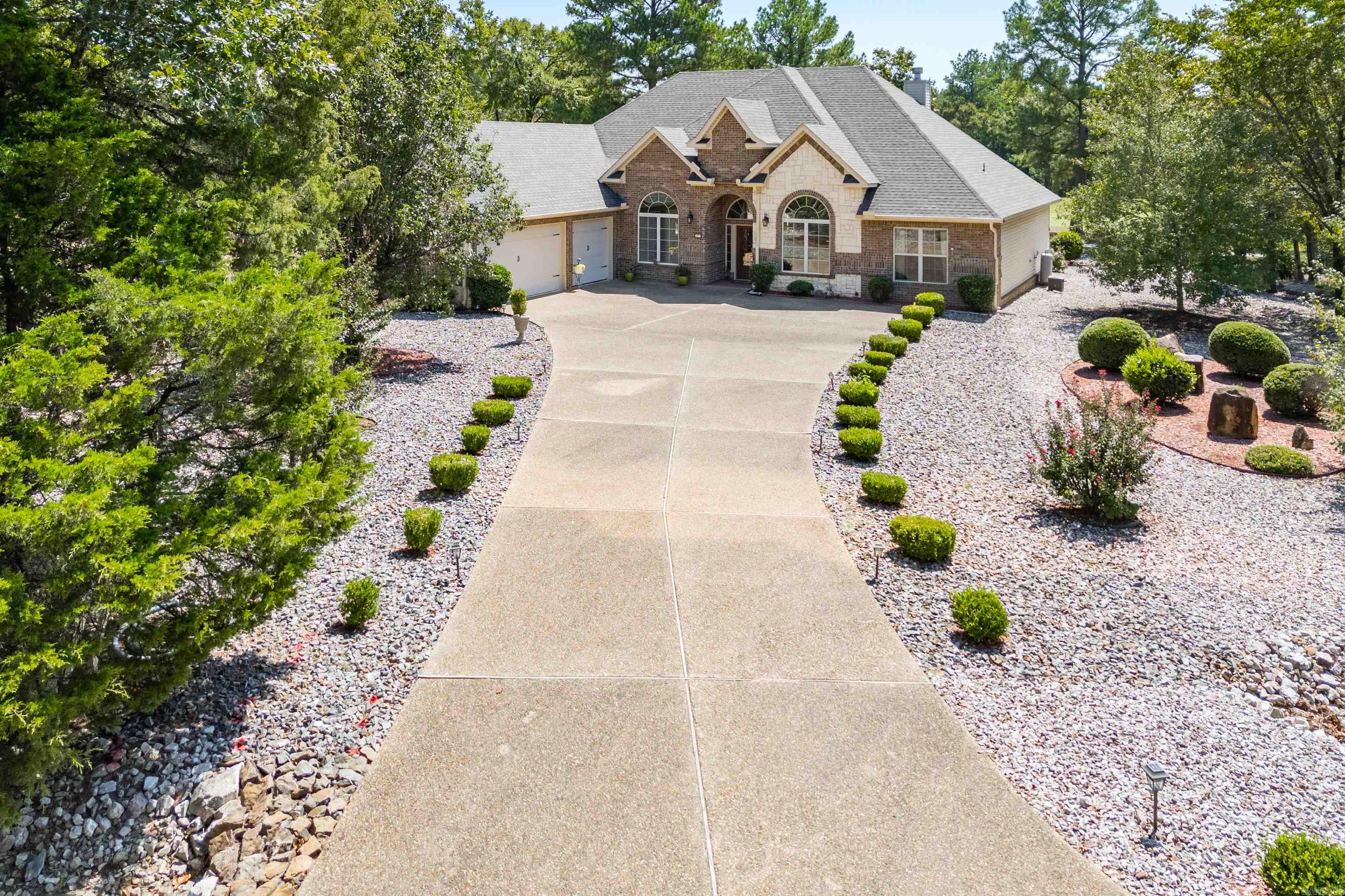 Isabella - Residential