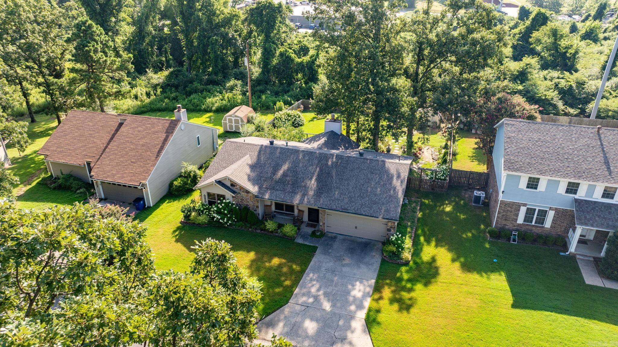 INDIAN HILLS - Residential