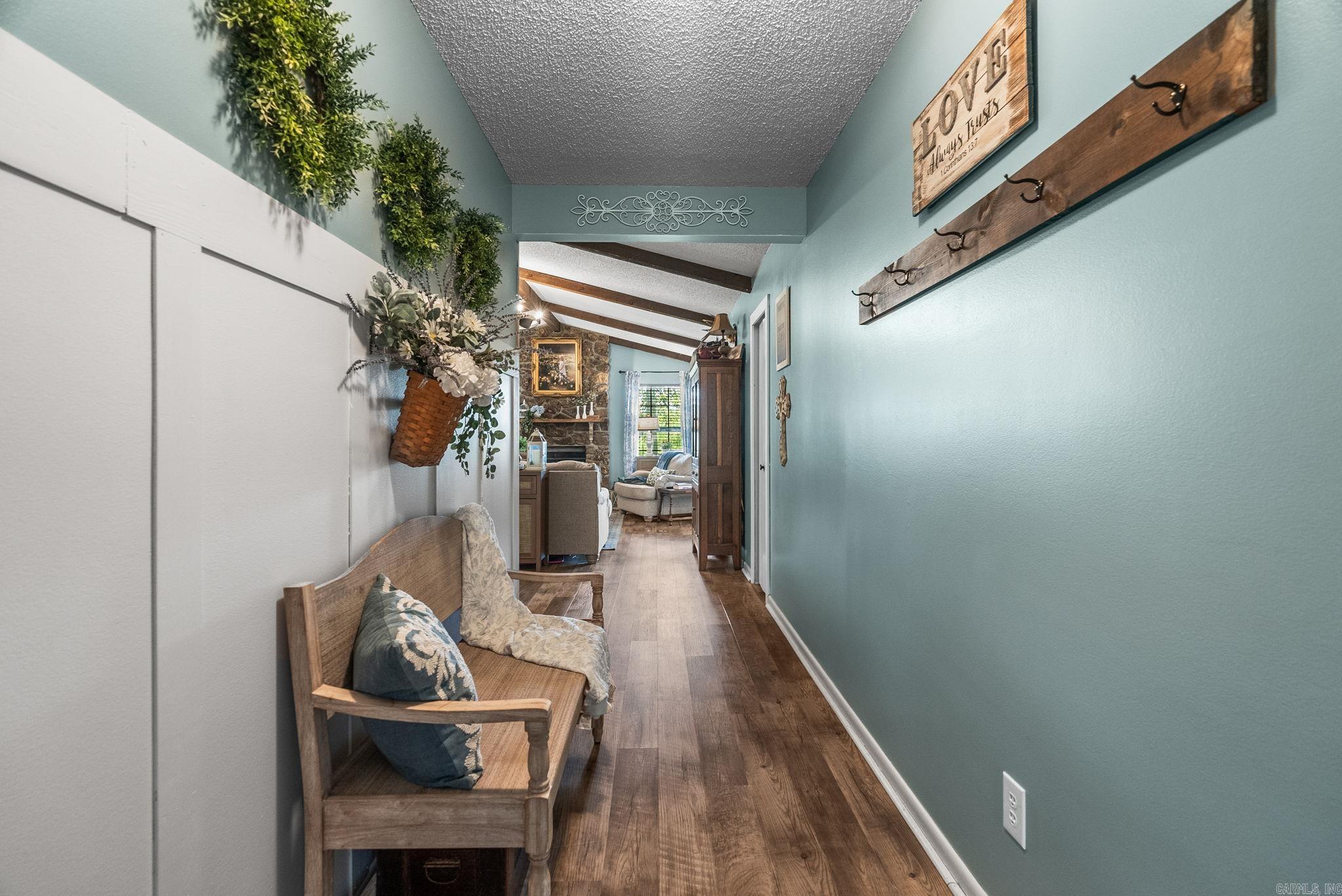 INDIAN HILLS - Residential