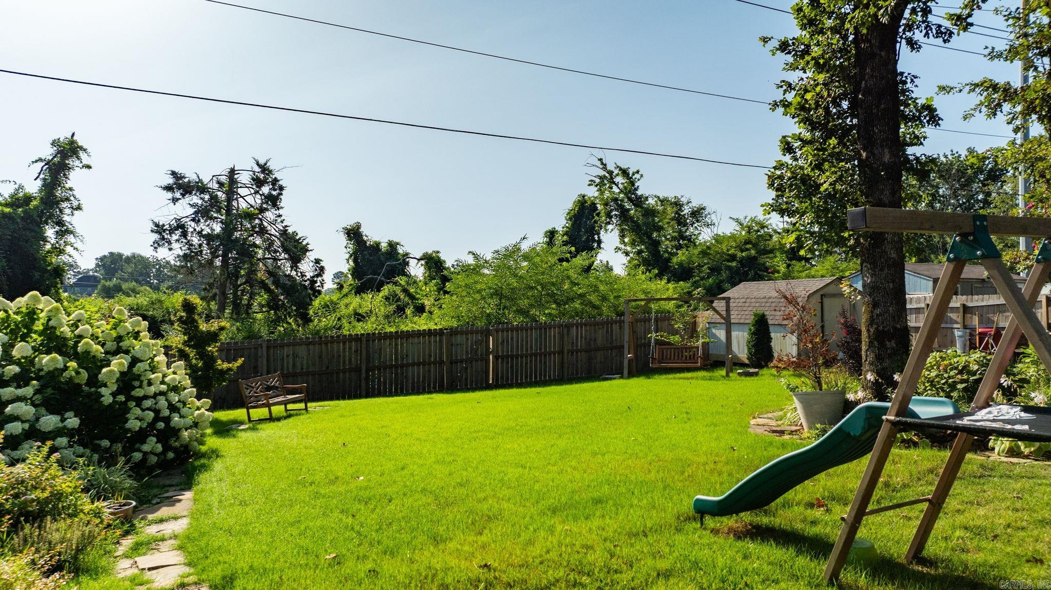 INDIAN HILLS - Residential