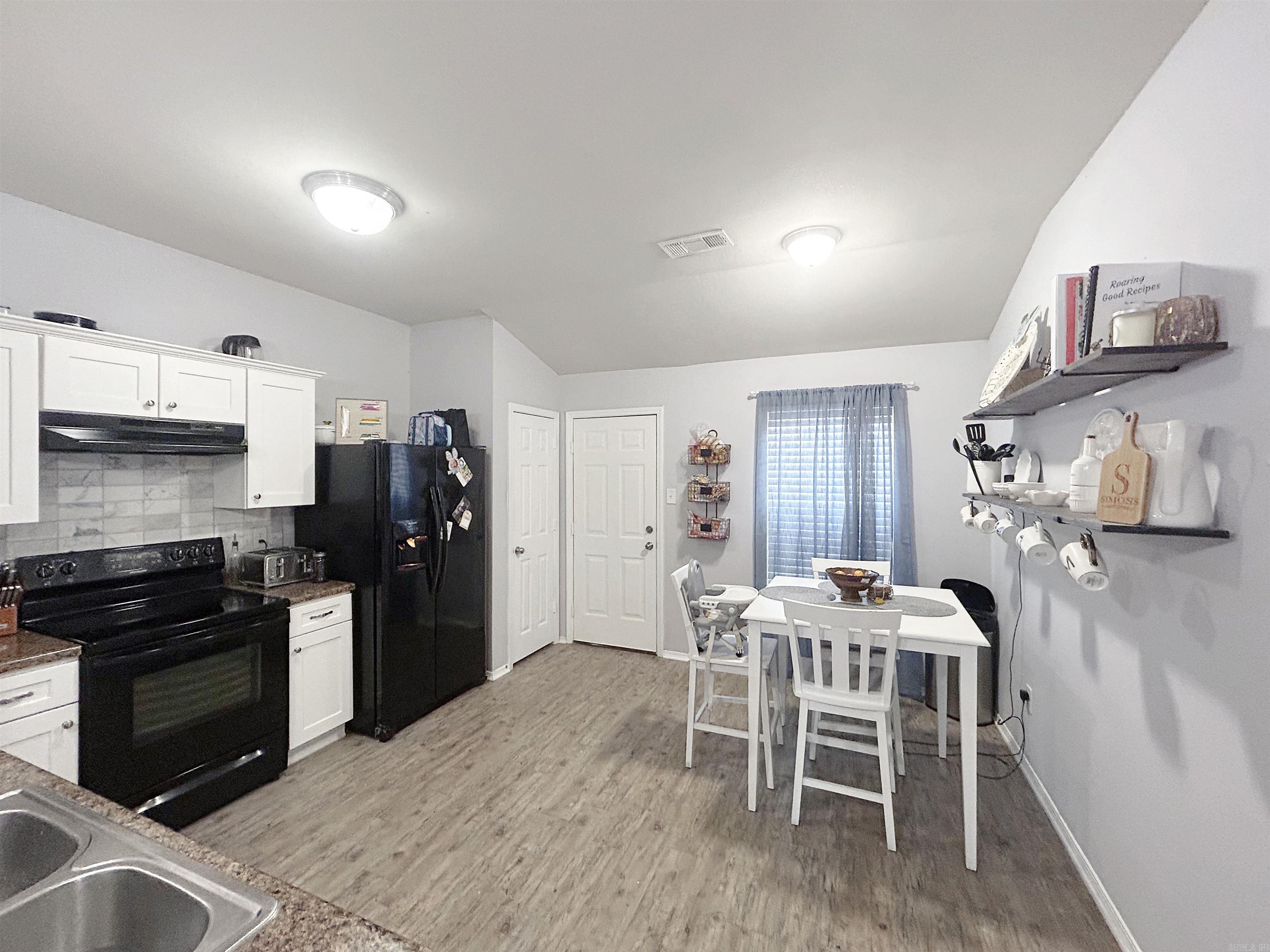 BROOKLAND HILLS - Residential