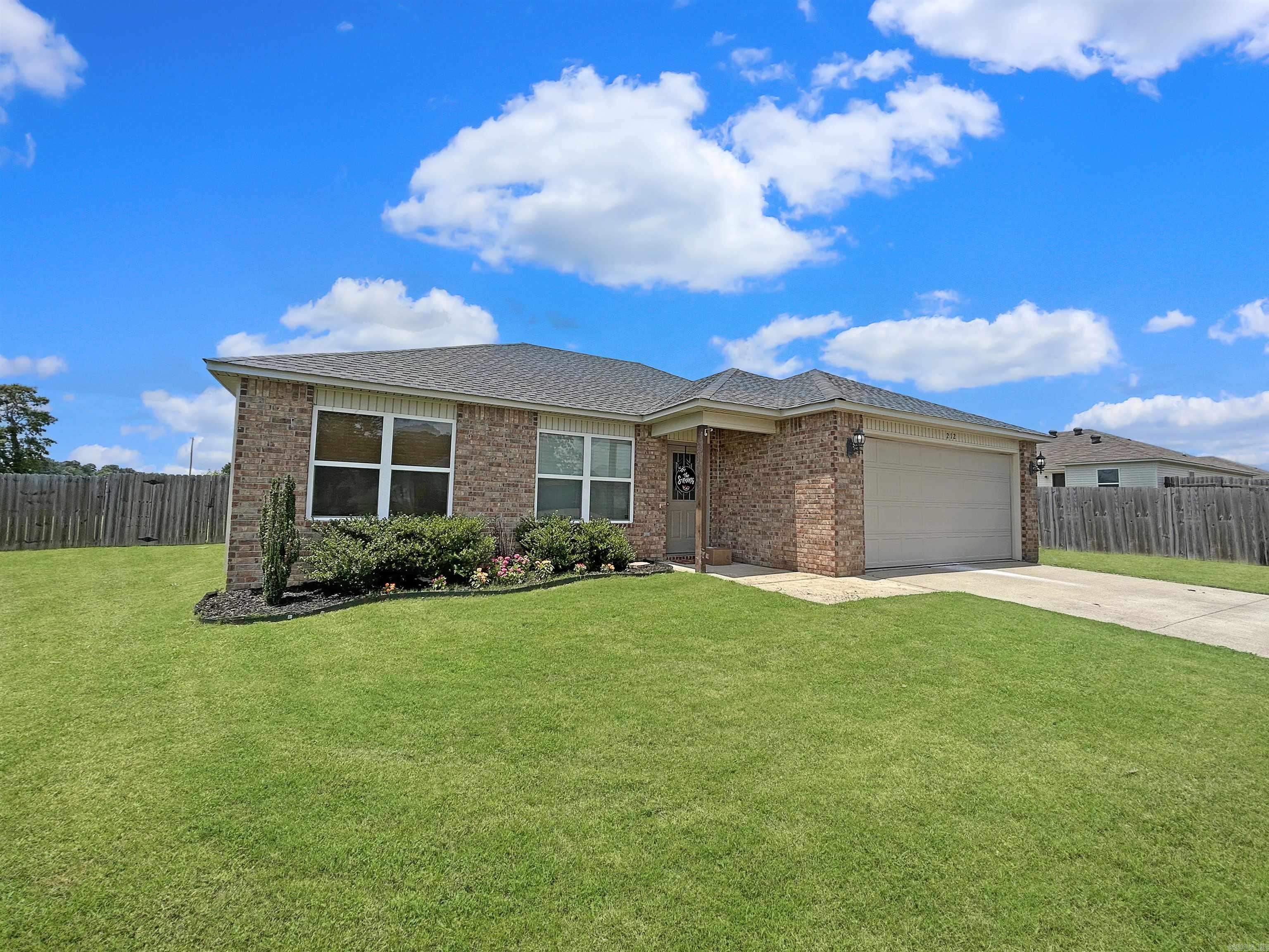 BROOKLAND HILLS - Residential