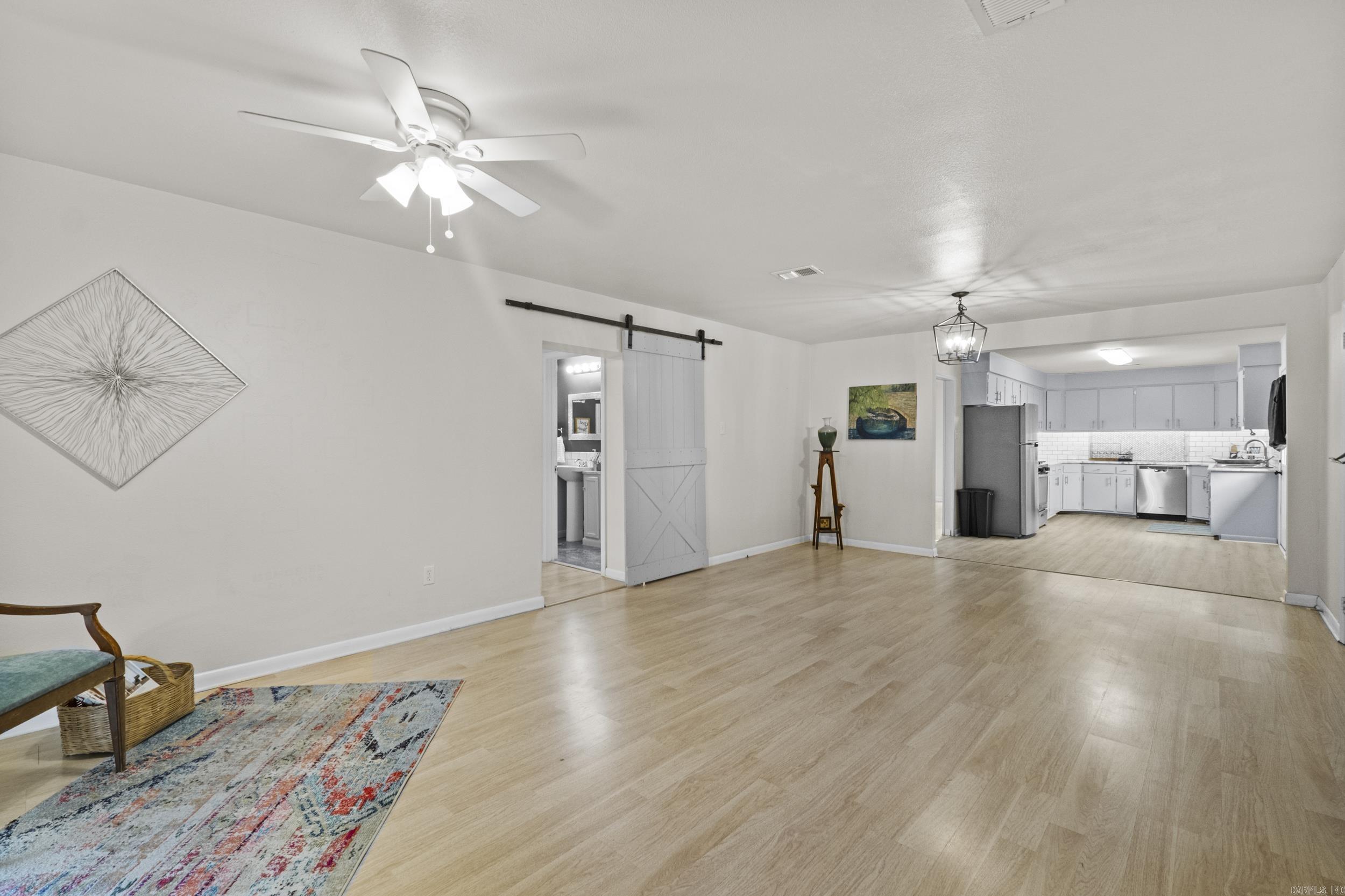 VALLEY VIEW - Residential