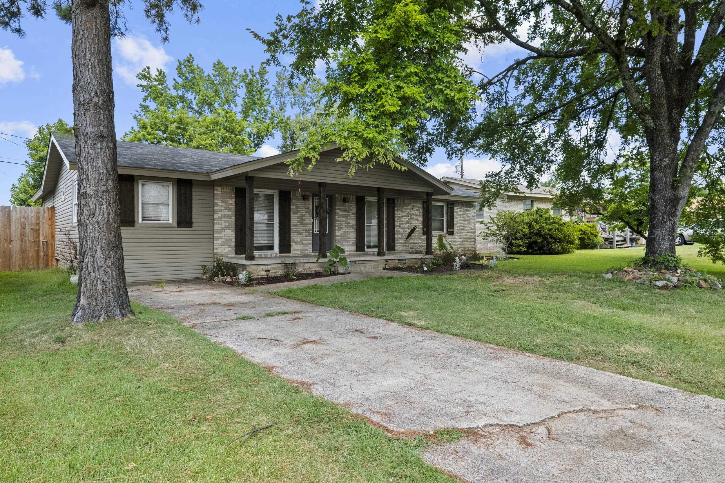 VALLEY VIEW - Residential