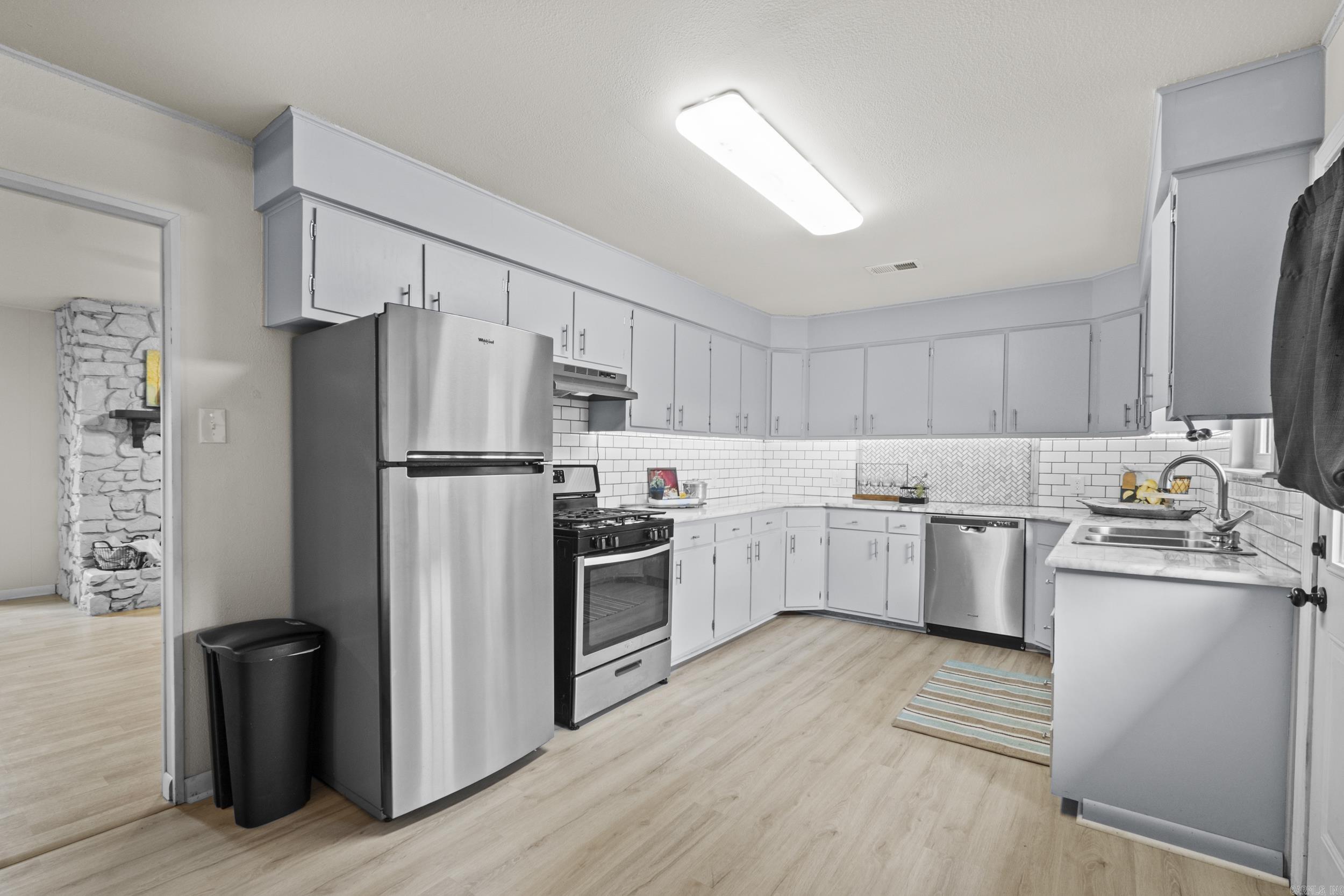 VALLEY VIEW - Residential