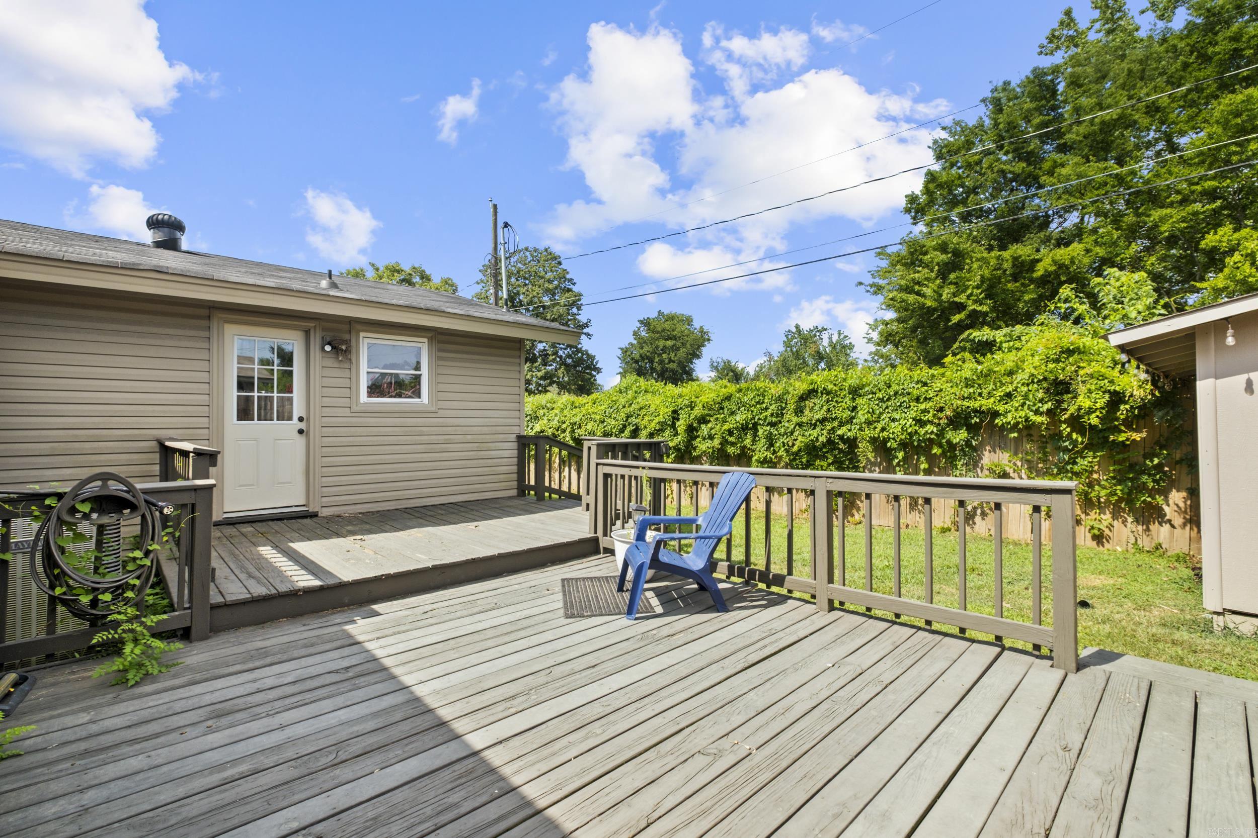 VALLEY VIEW - Residential