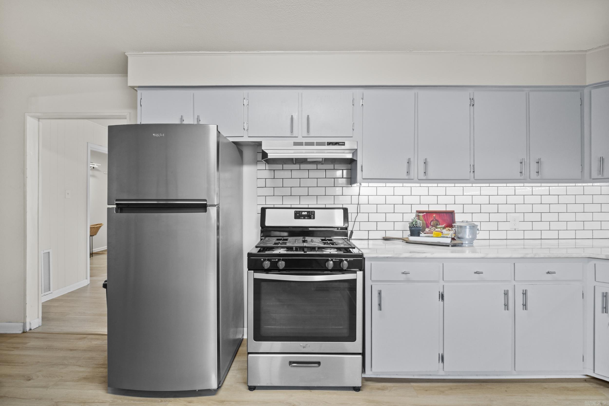 VALLEY VIEW - Residential