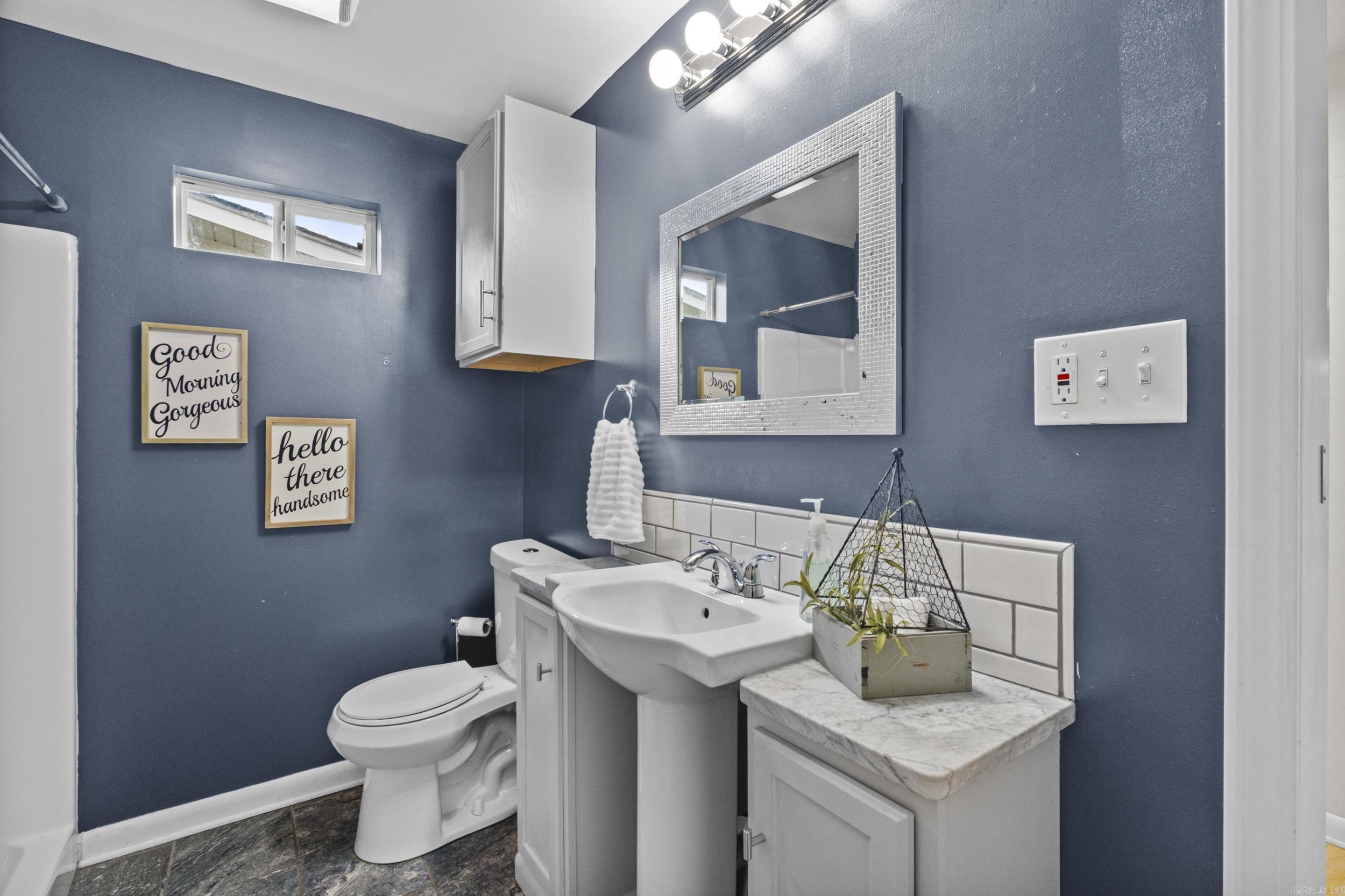 VALLEY VIEW - Residential