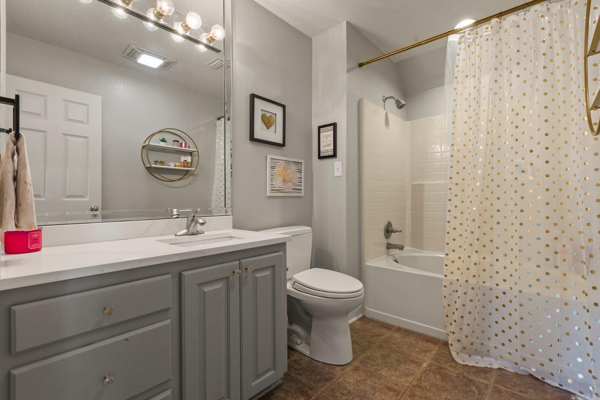 WELLINGTON POINTE ANNEX - Residential