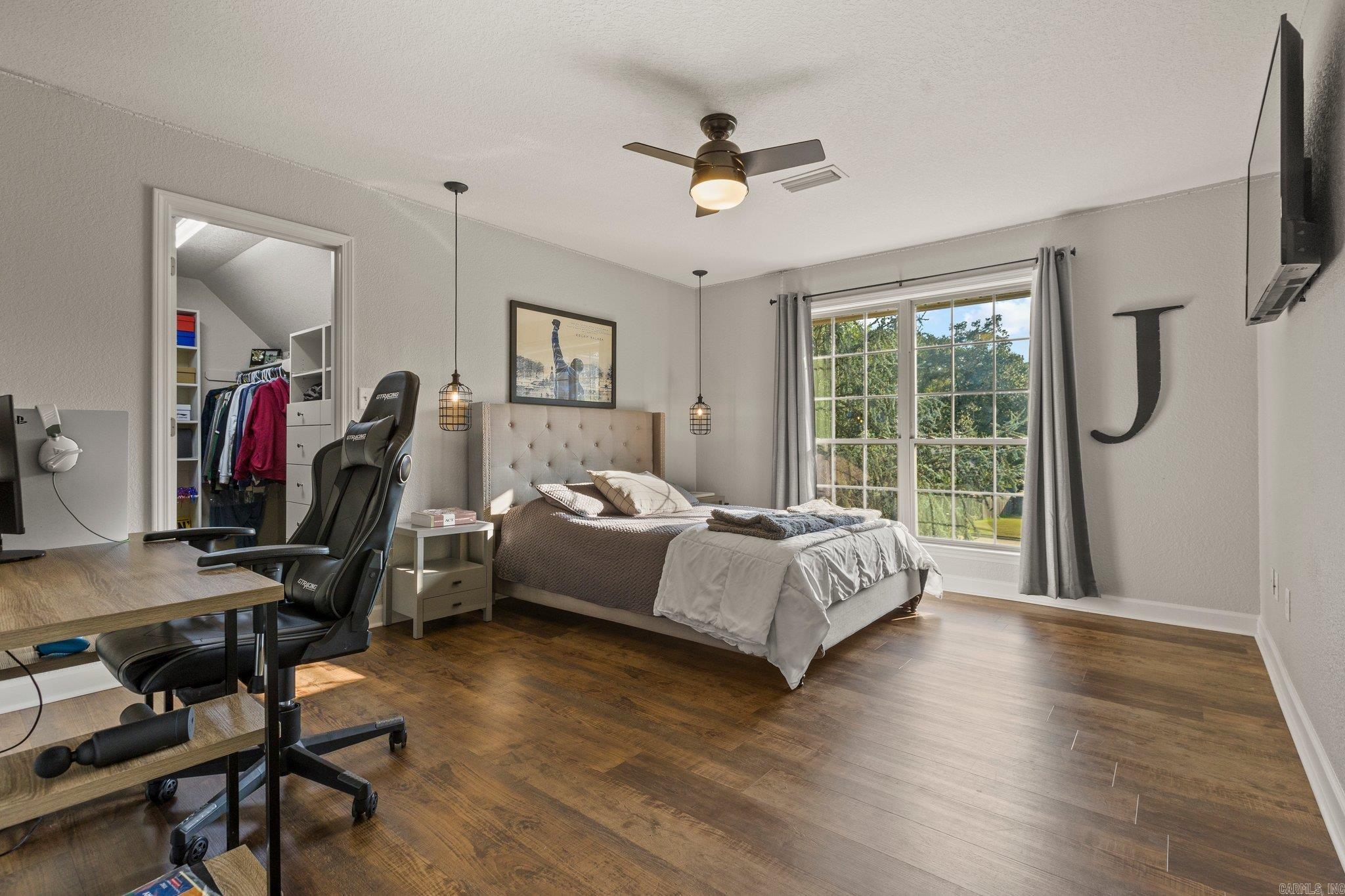 WELLINGTON POINTE ANNEX - Residential