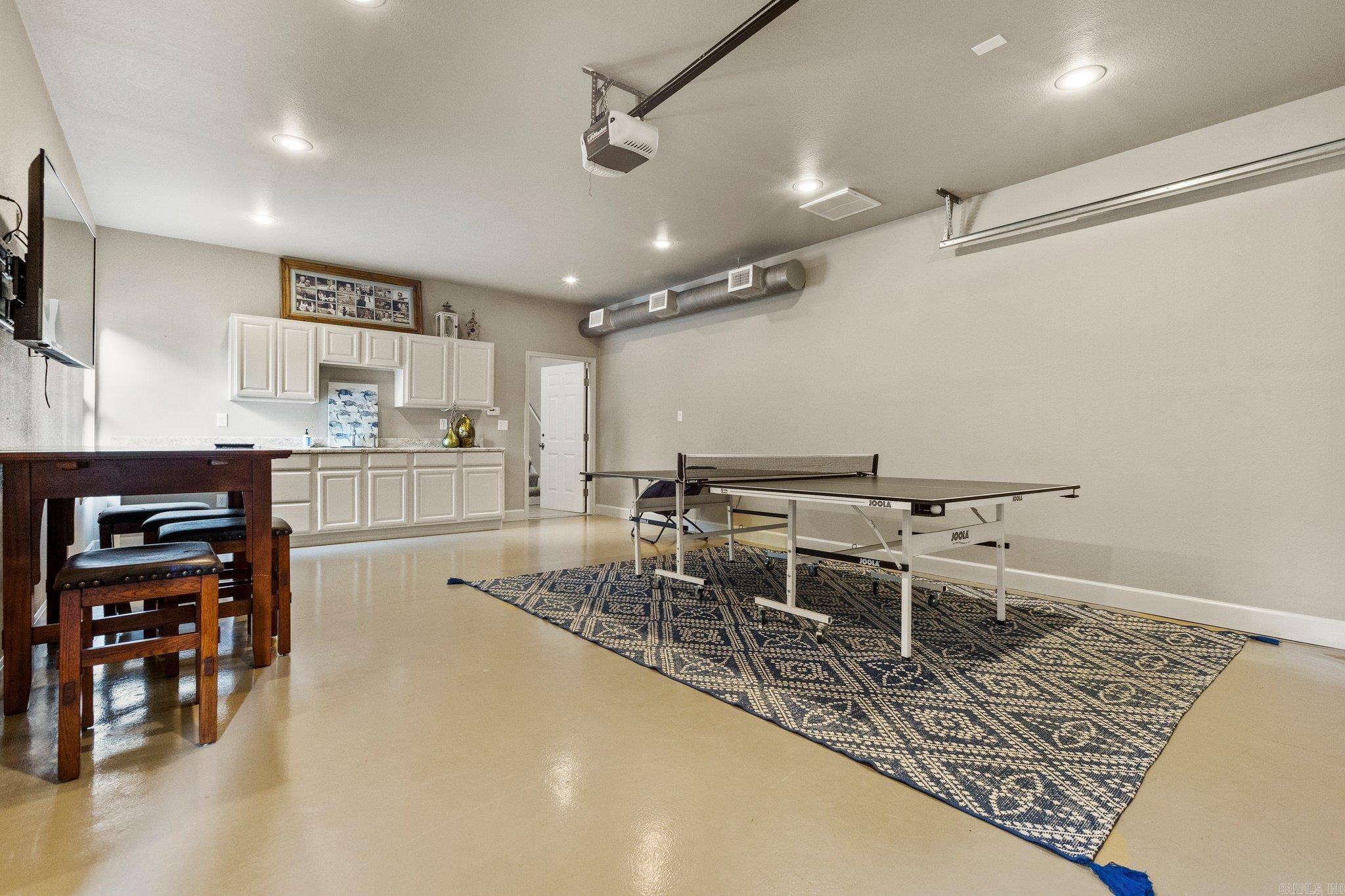 WELLINGTON POINTE ANNEX - Residential