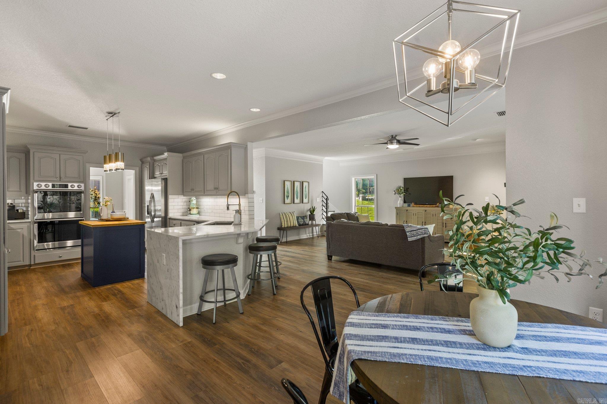 WELLINGTON POINTE ANNEX - Residential