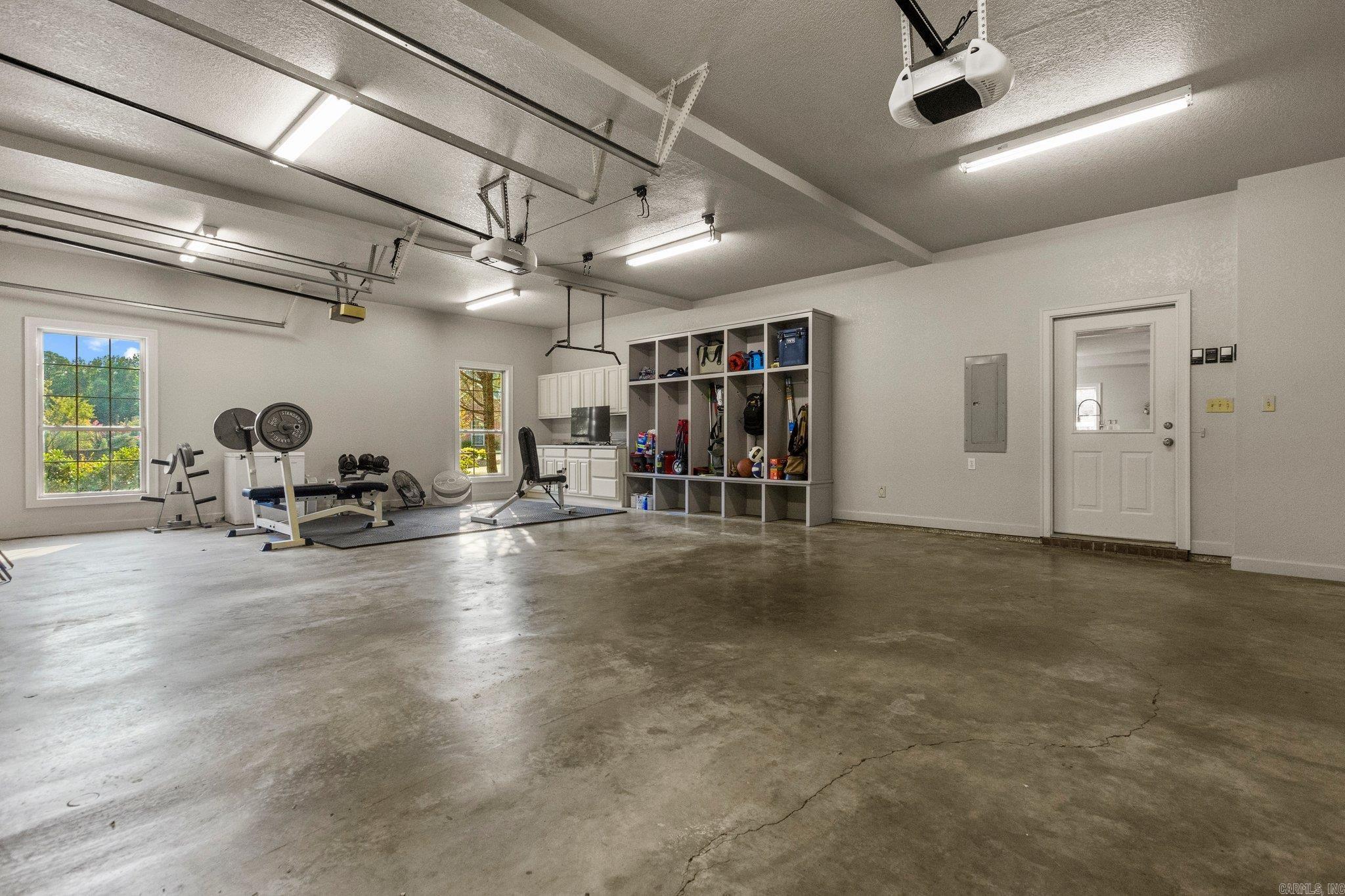 WELLINGTON POINTE ANNEX - Residential