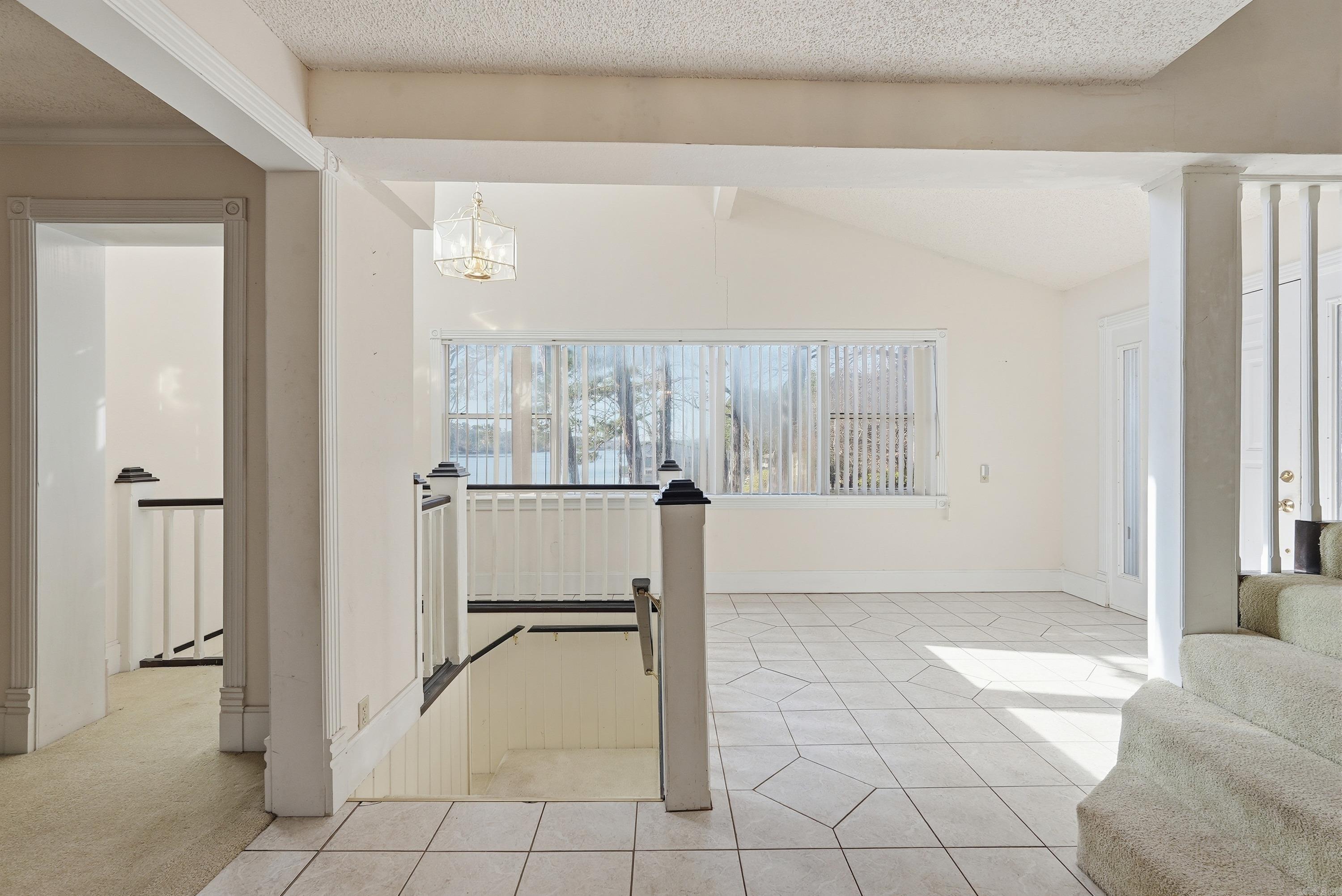 TWIN POINTS - Residential