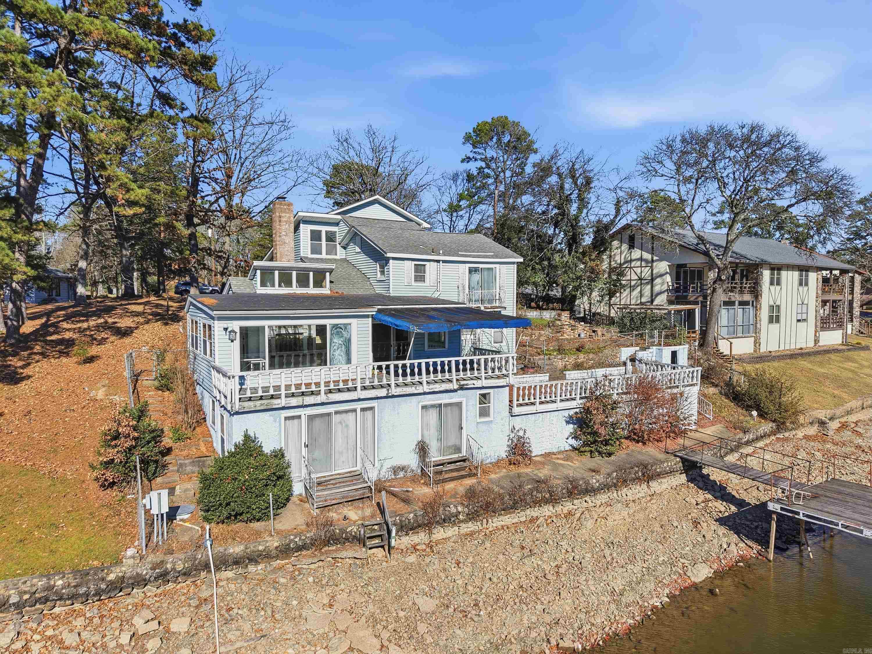 TWIN POINTS - Residential