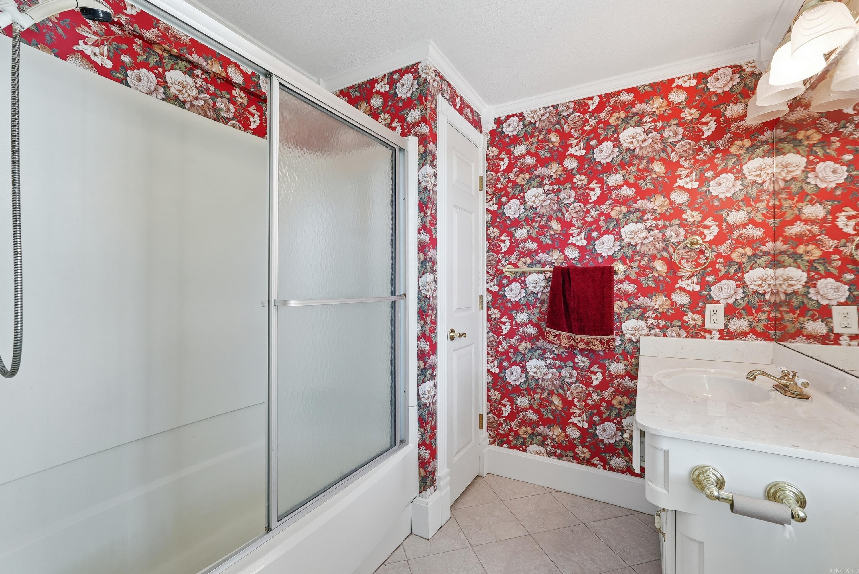 TWIN POINTS - Residential