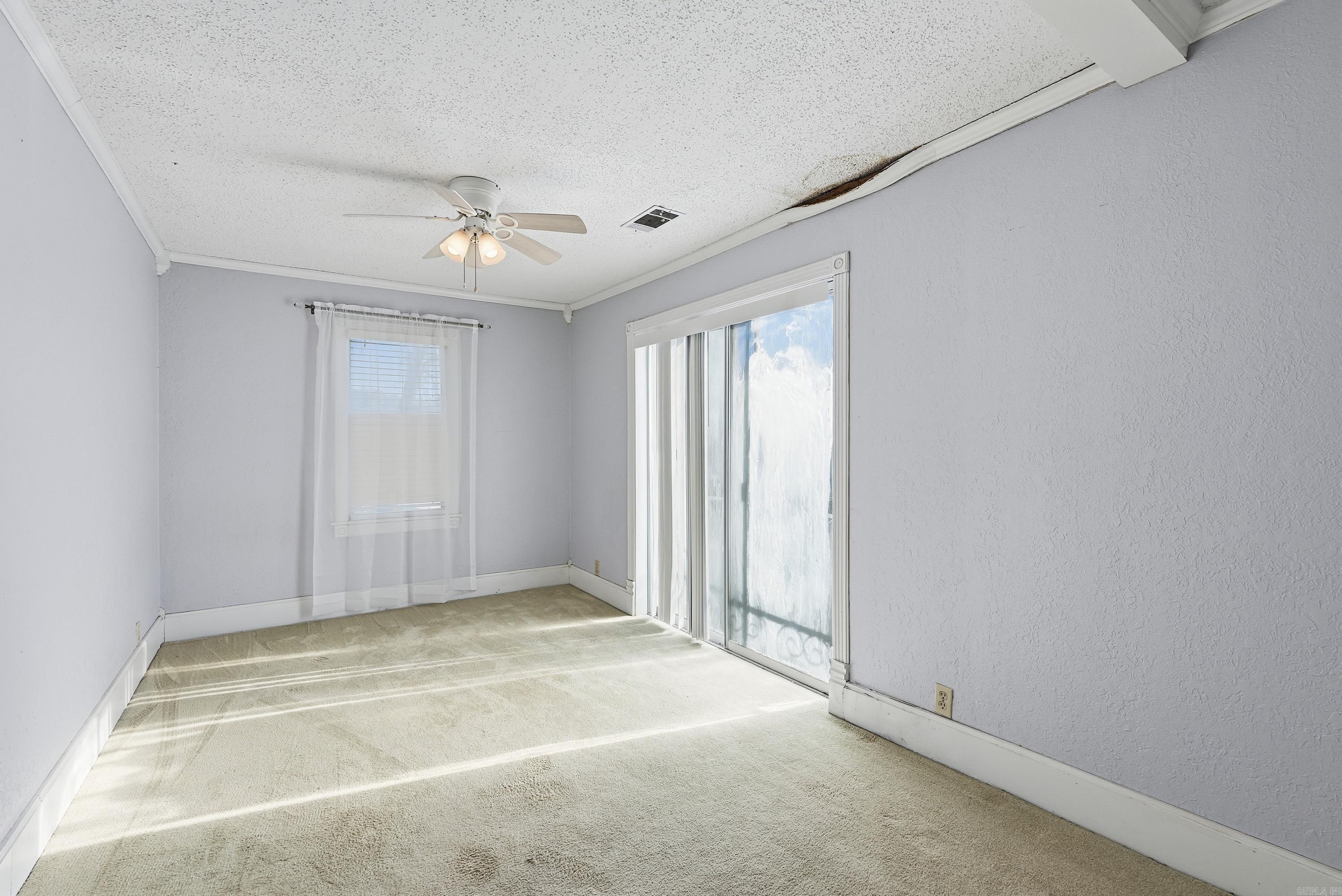 TWIN POINTS - Residential