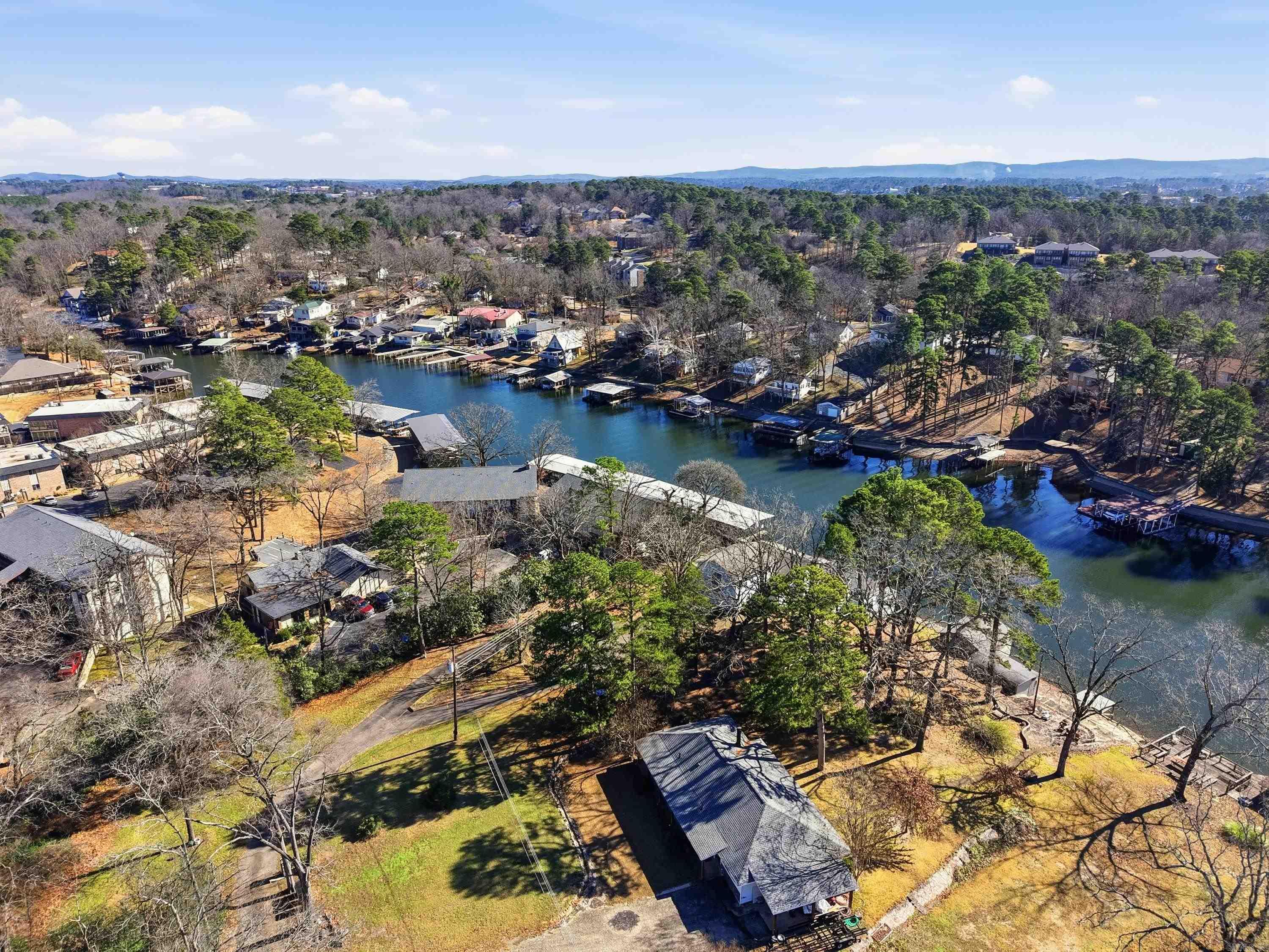 TWIN POINTS - Residential