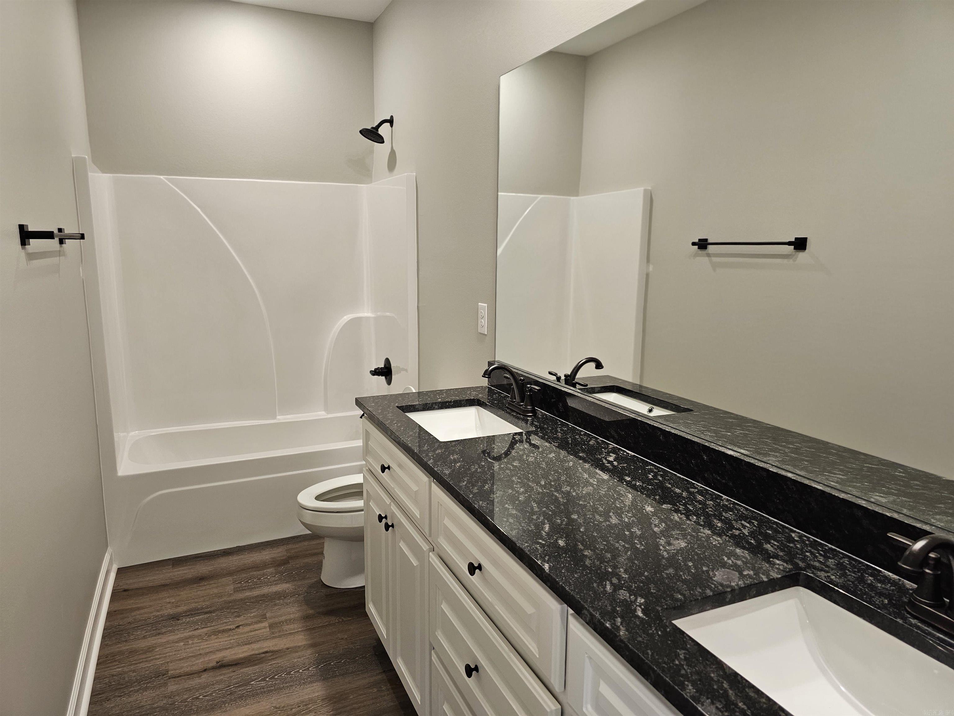 HIDDEN VALLEY ESTATES - Residential