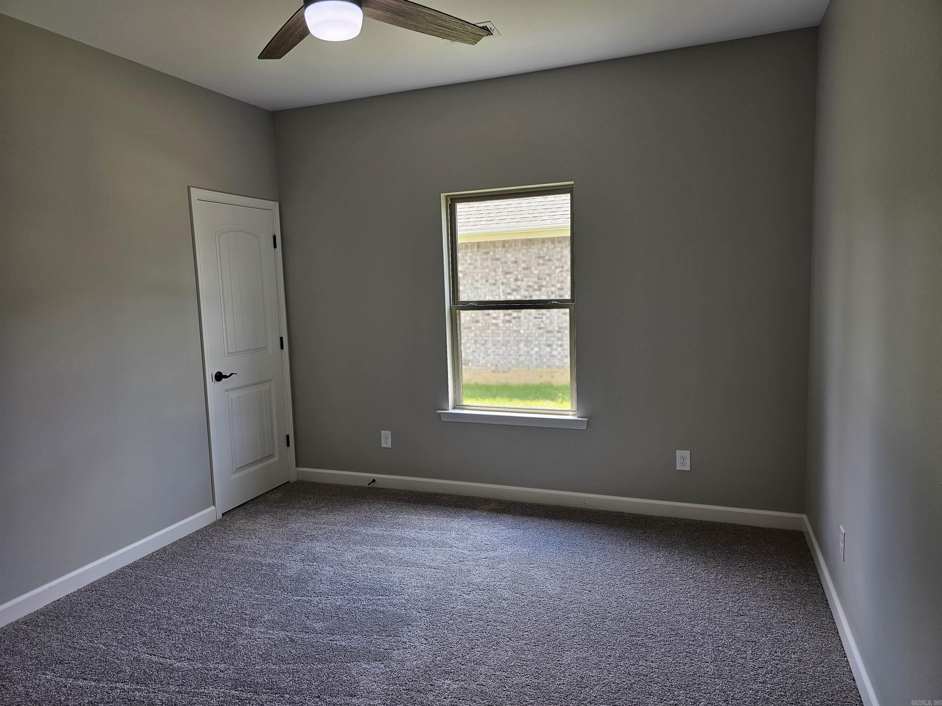 HIDDEN VALLEY ESTATES - Residential