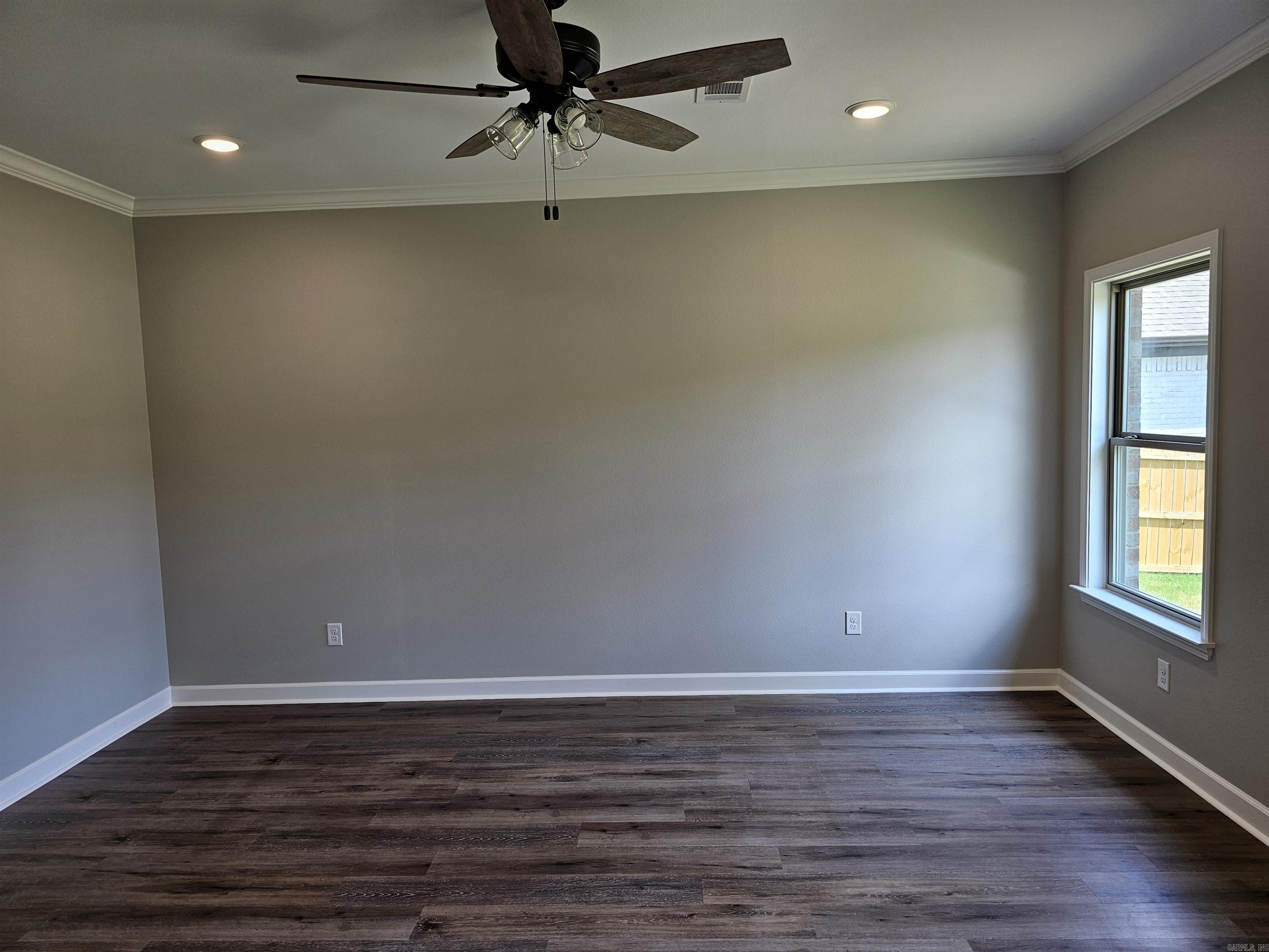 HIDDEN VALLEY ESTATES - Residential