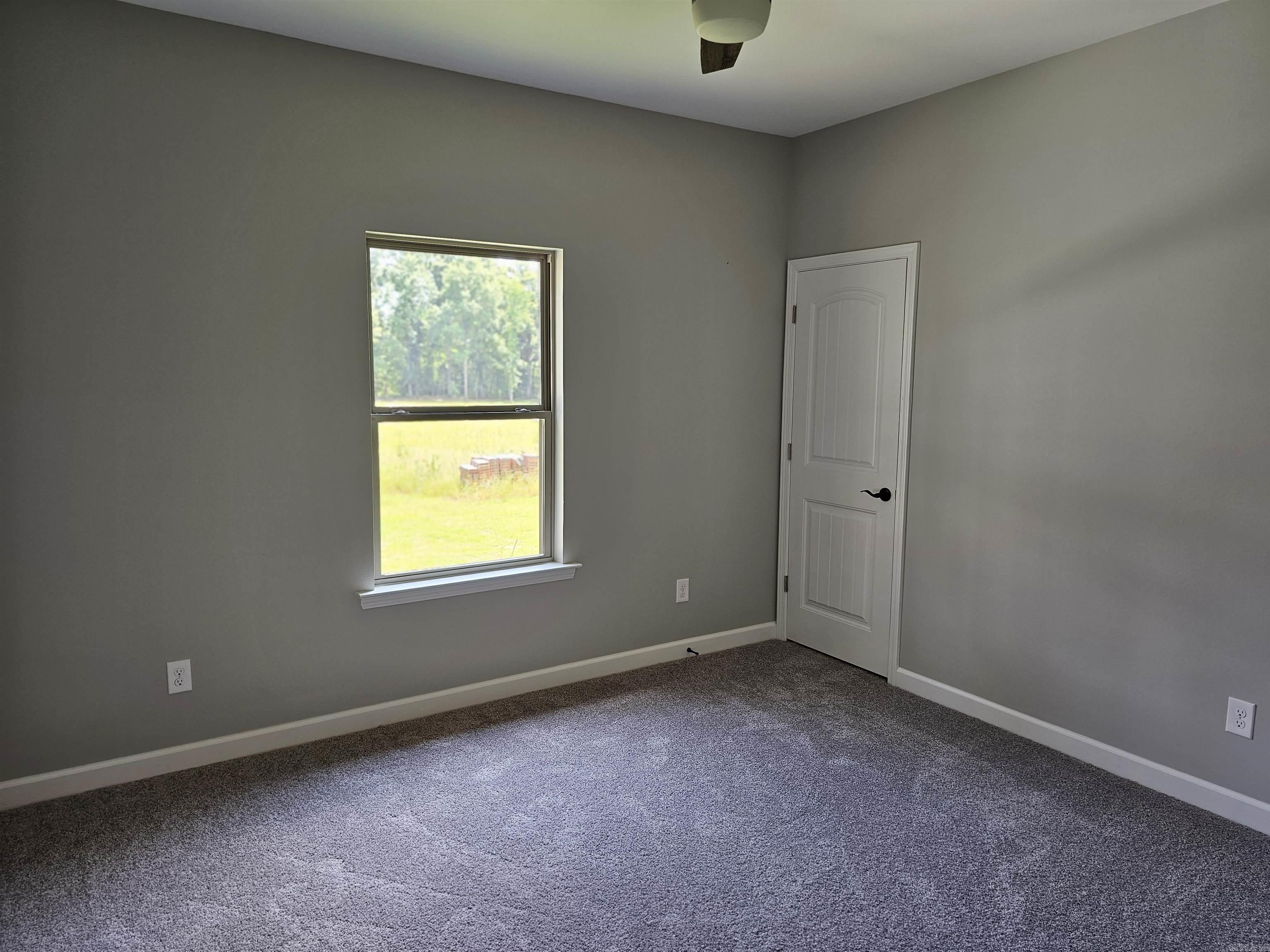 HIDDEN VALLEY ESTATES - Residential