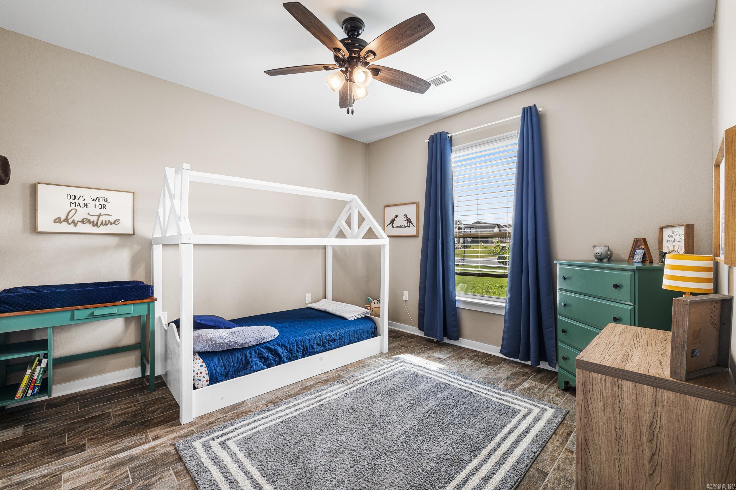 MOUNT TABOR ESTATES - Residential