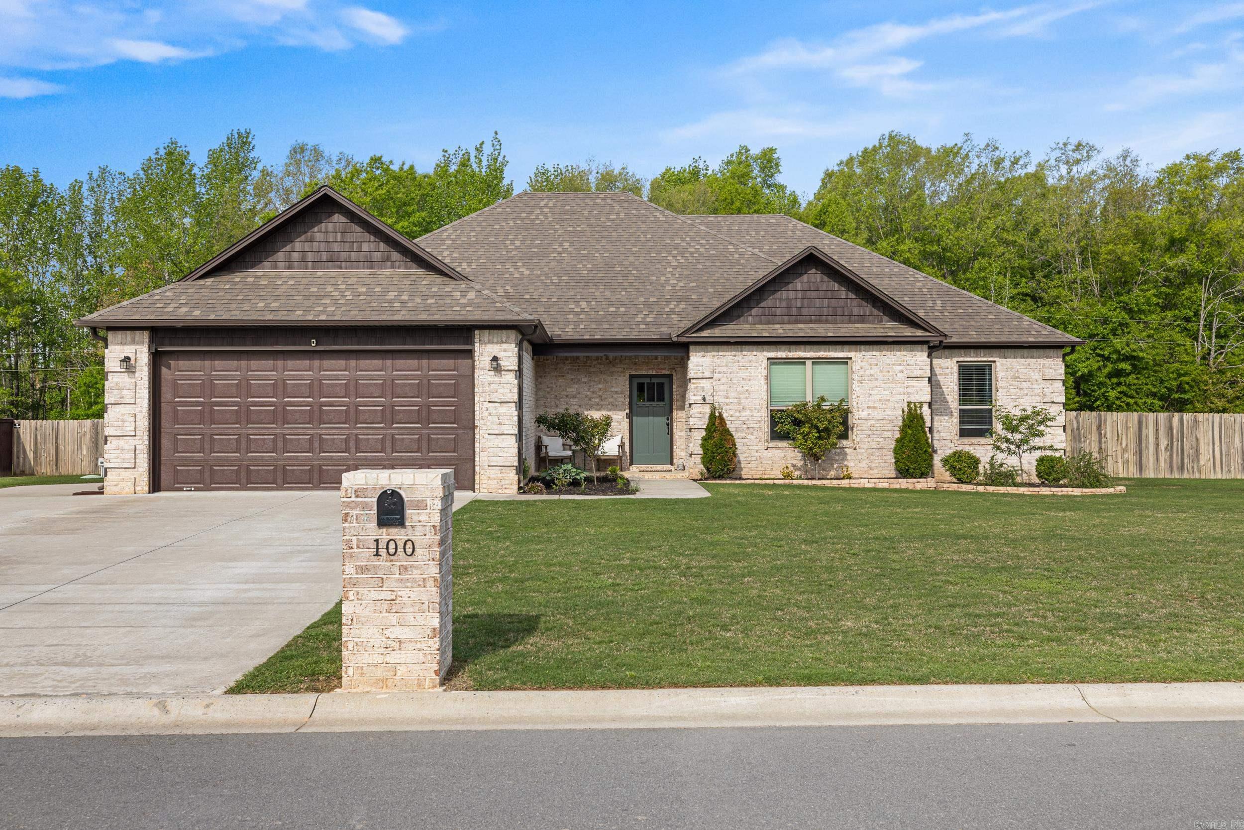 MOUNT TABOR ESTATES - Residential