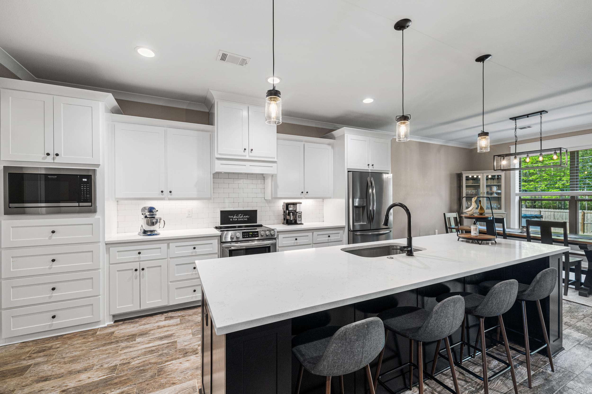 MOUNT TABOR ESTATES - Residential