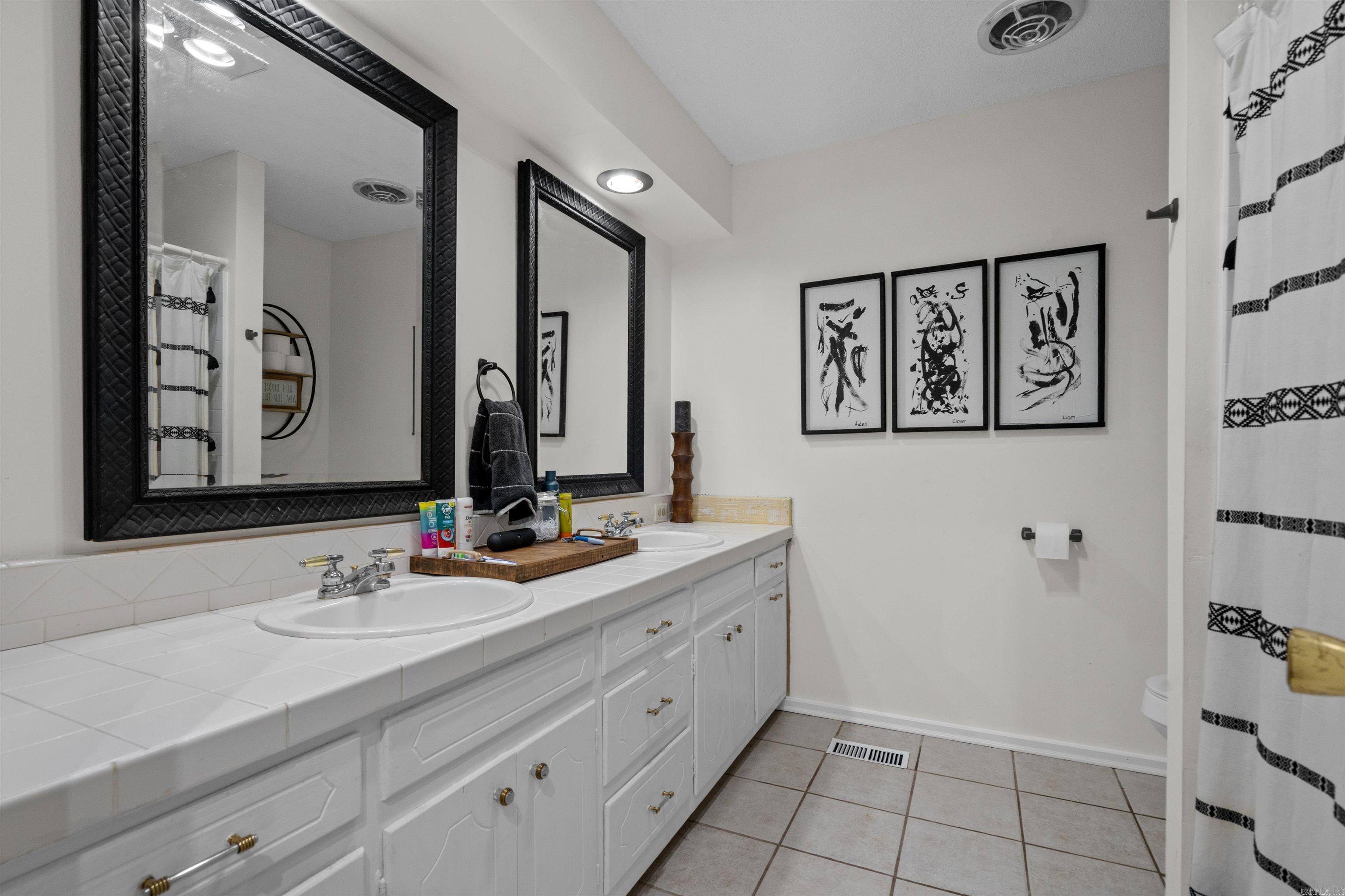 HARTSVILLE ADDN - Residential