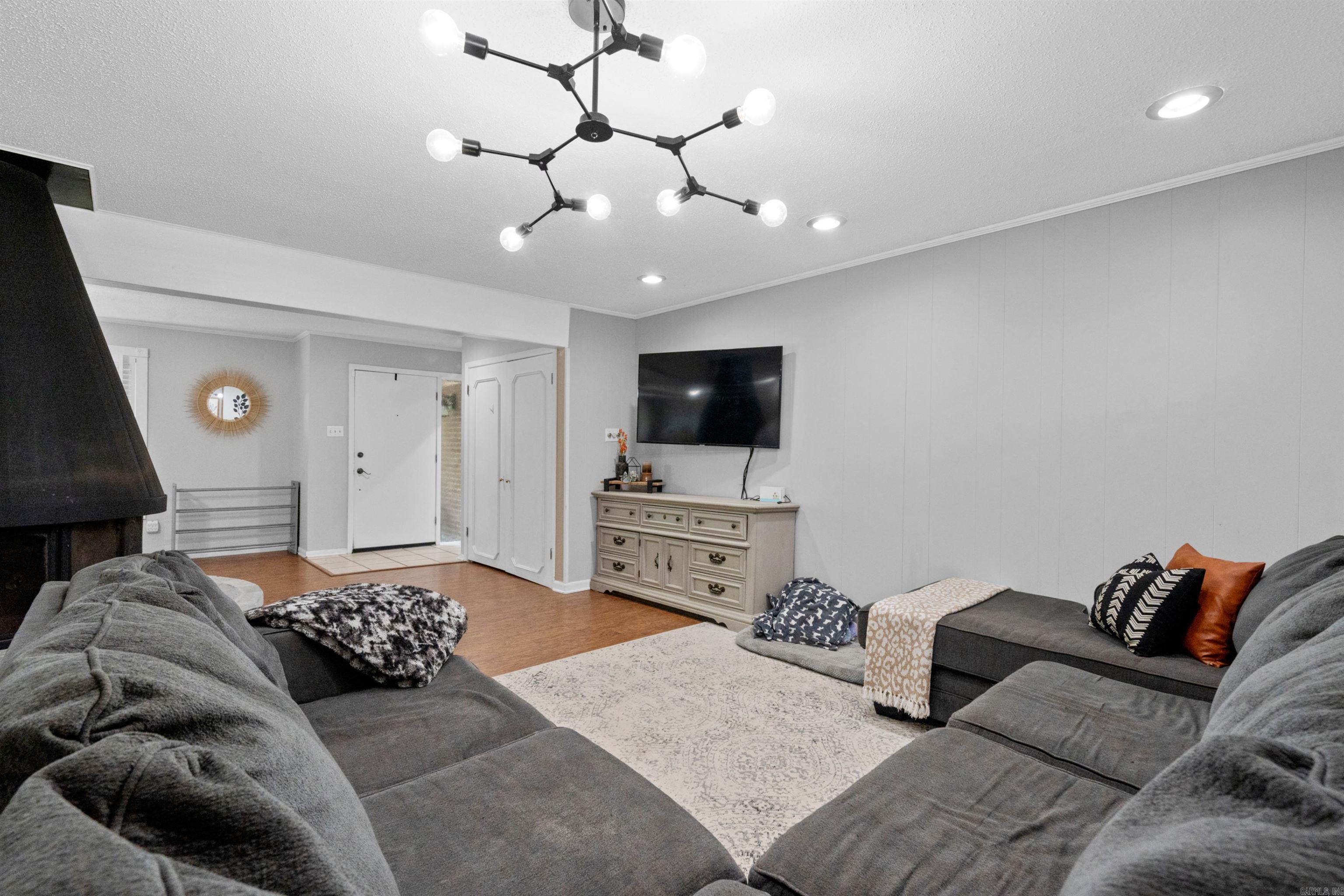 HARTSVILLE ADDN - Residential